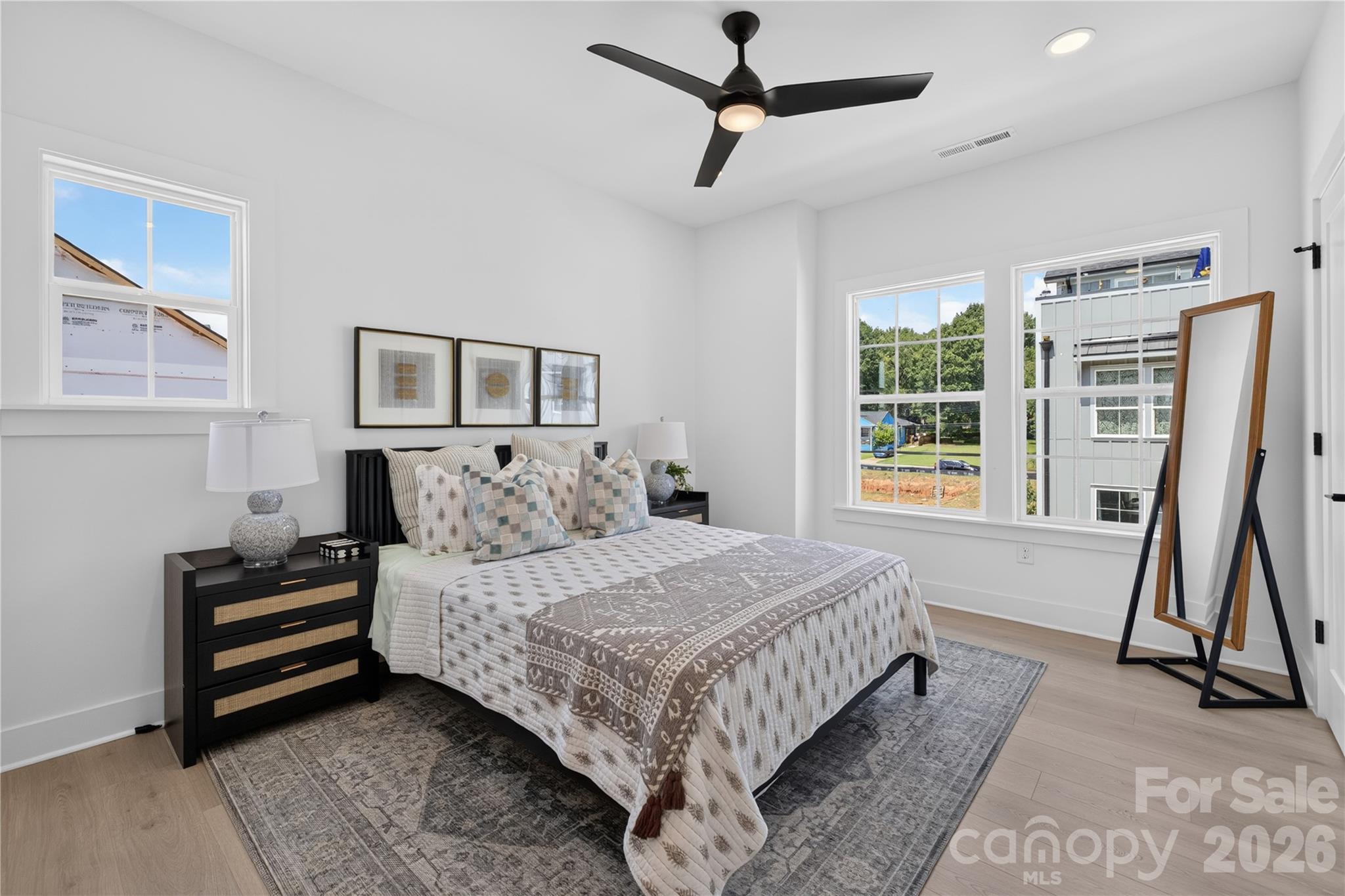 3002 Casting Street 24 Property Photo 12