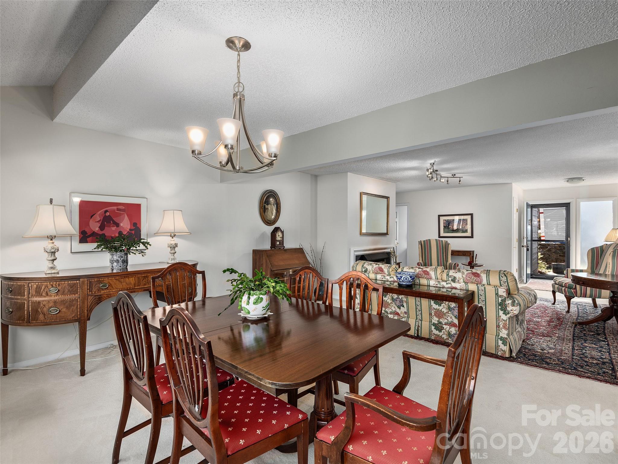 201 Crowfields Drive Property Photo 7