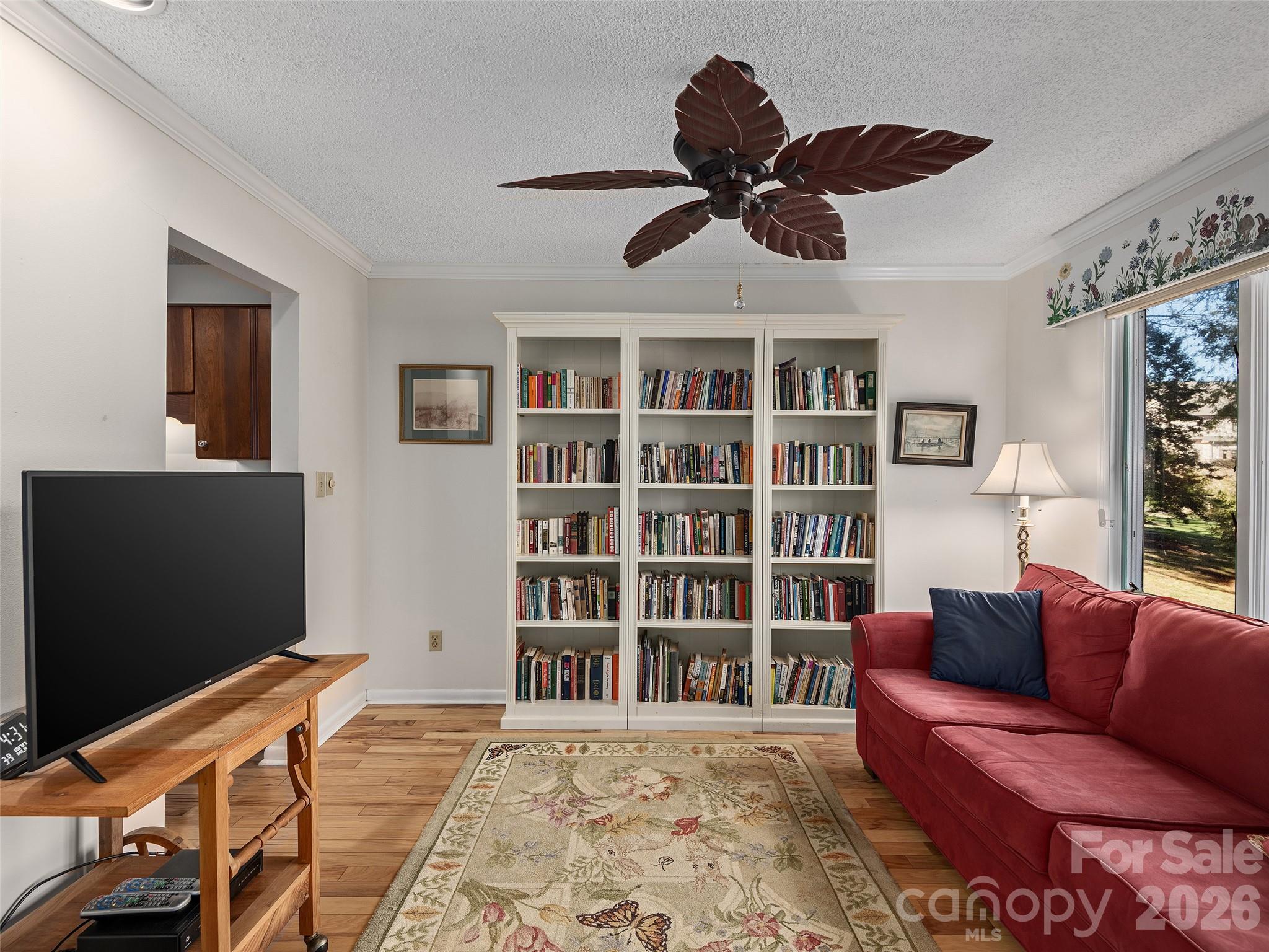 201 Crowfields Drive Property Photo 11