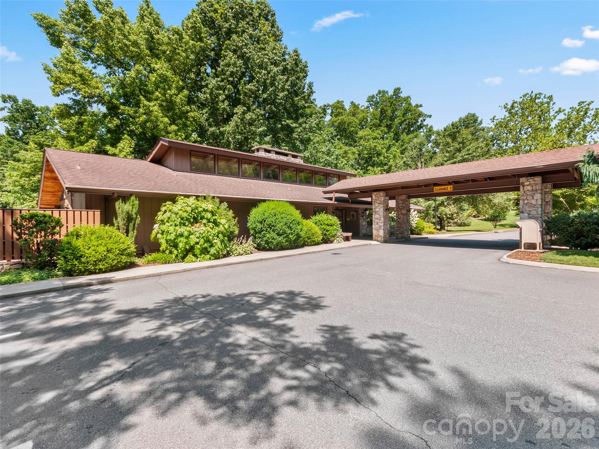 201 Crowfields Drive Property Photo 20