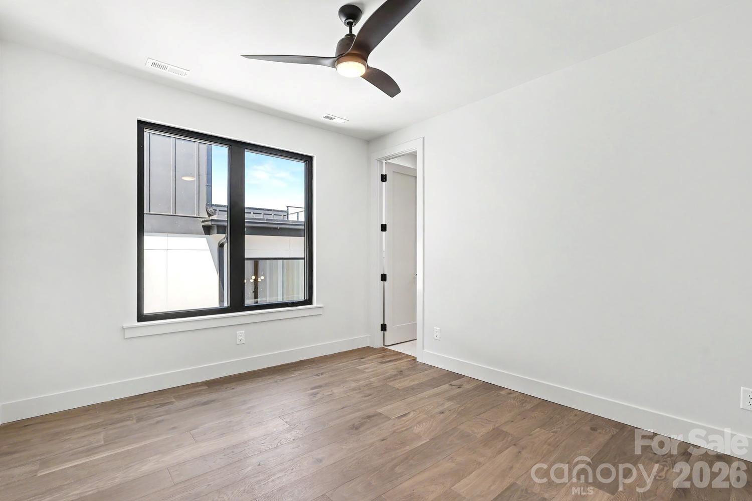 850 Belmont Avenue Property Photo 27