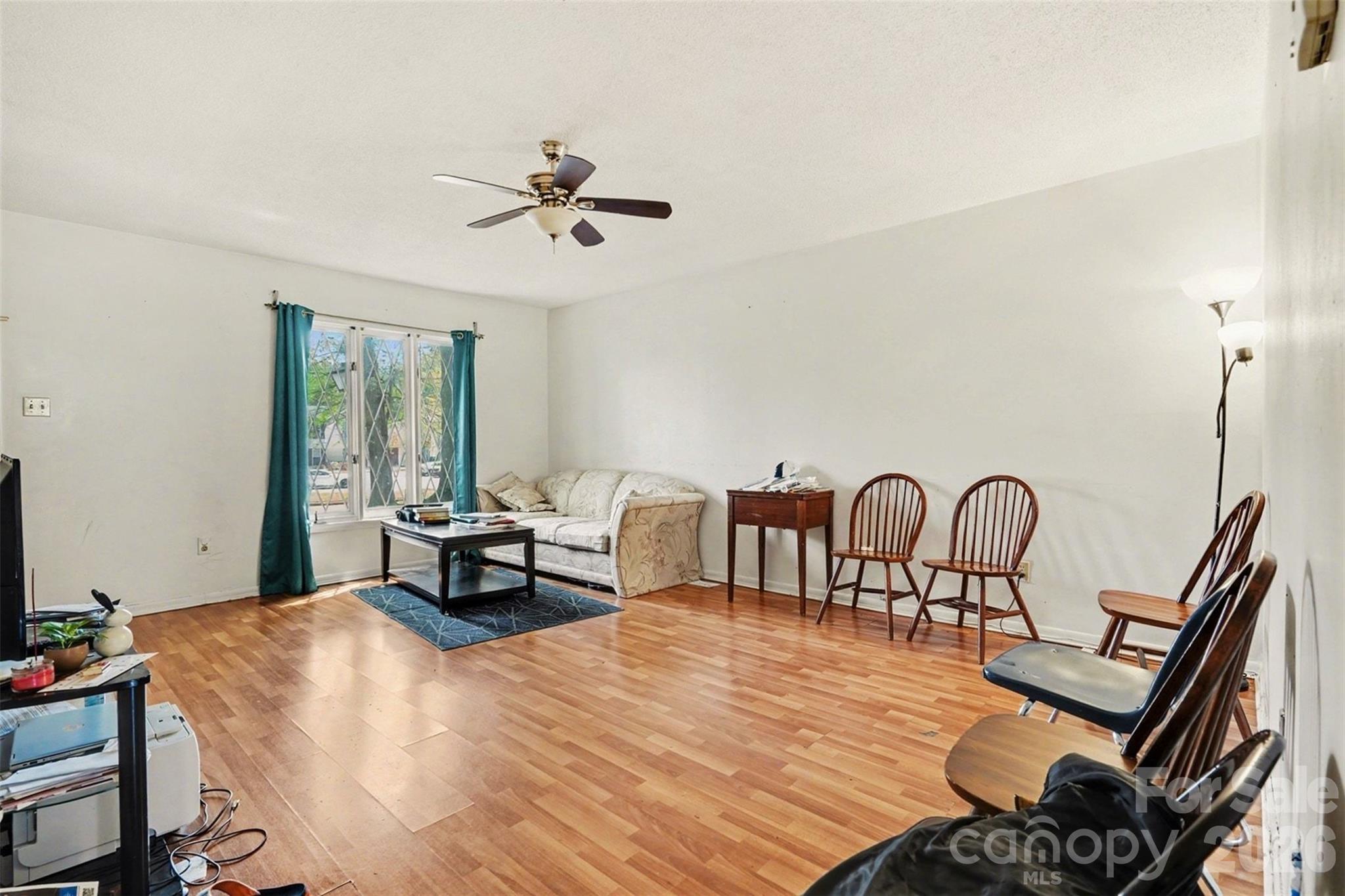 1535 Lansdale Drive G Property Photo 5