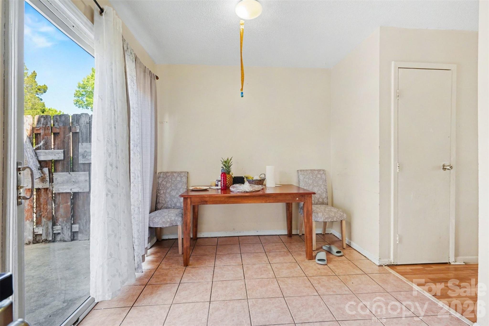 1535 Lansdale Drive G Property Photo 11