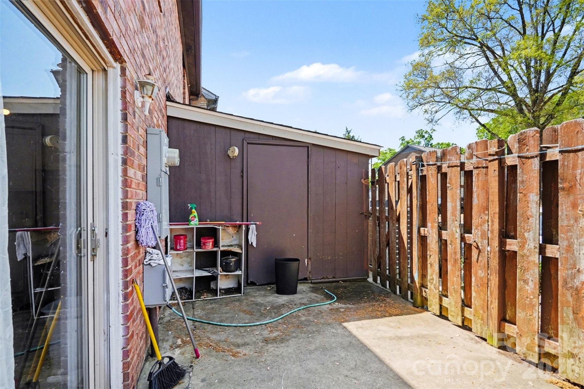 1535 Lansdale Drive G Property Photo 18