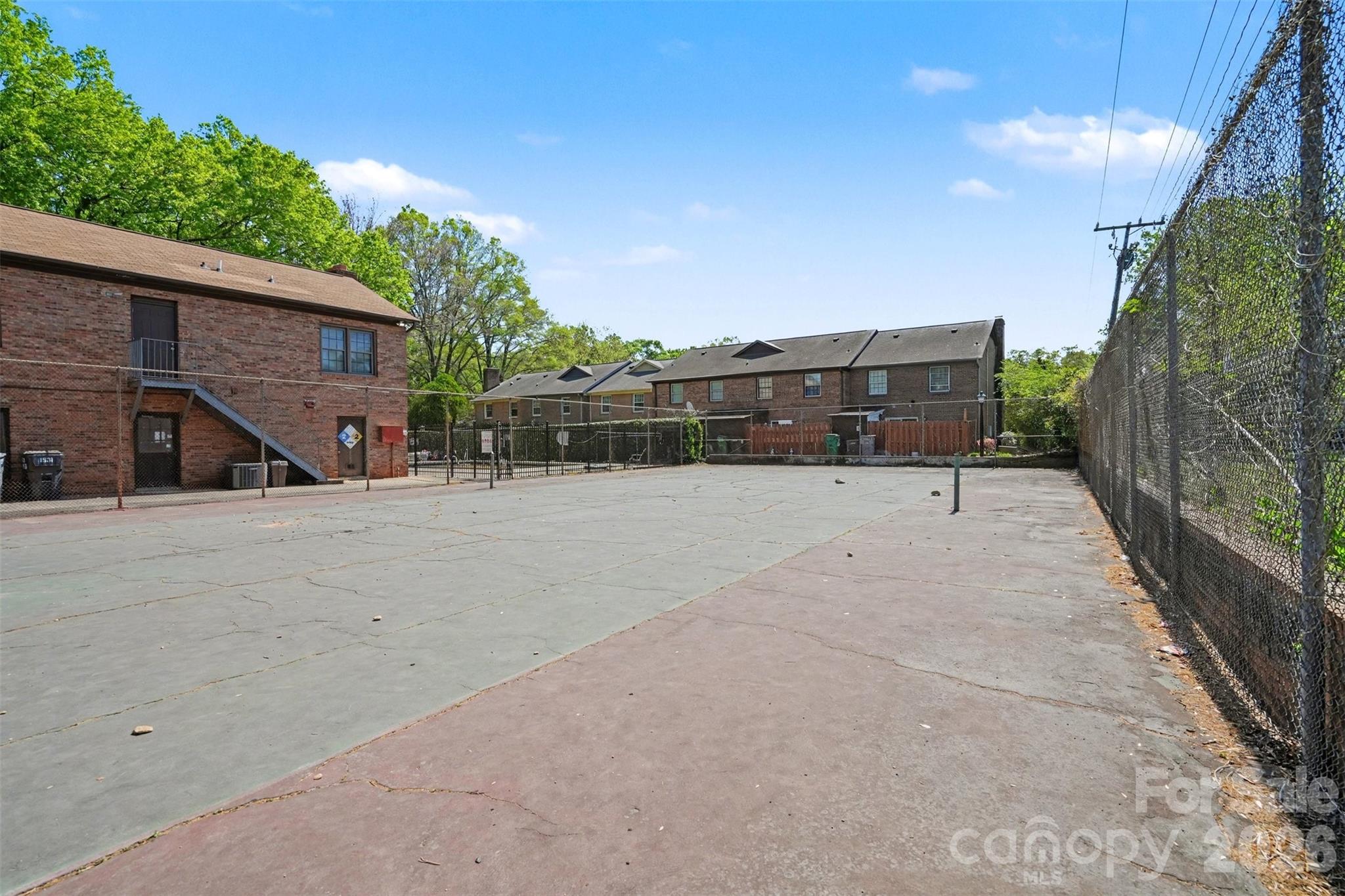 1535 Lansdale Drive G Property Photo 23