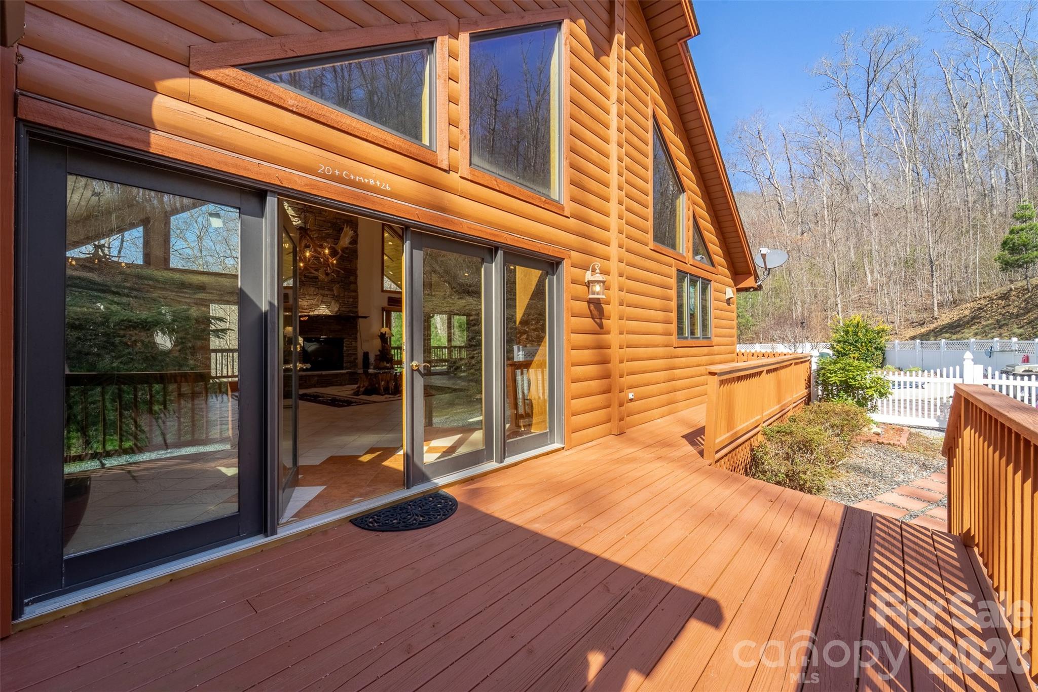 112 Hawks Nest Ridge Property Photo 7