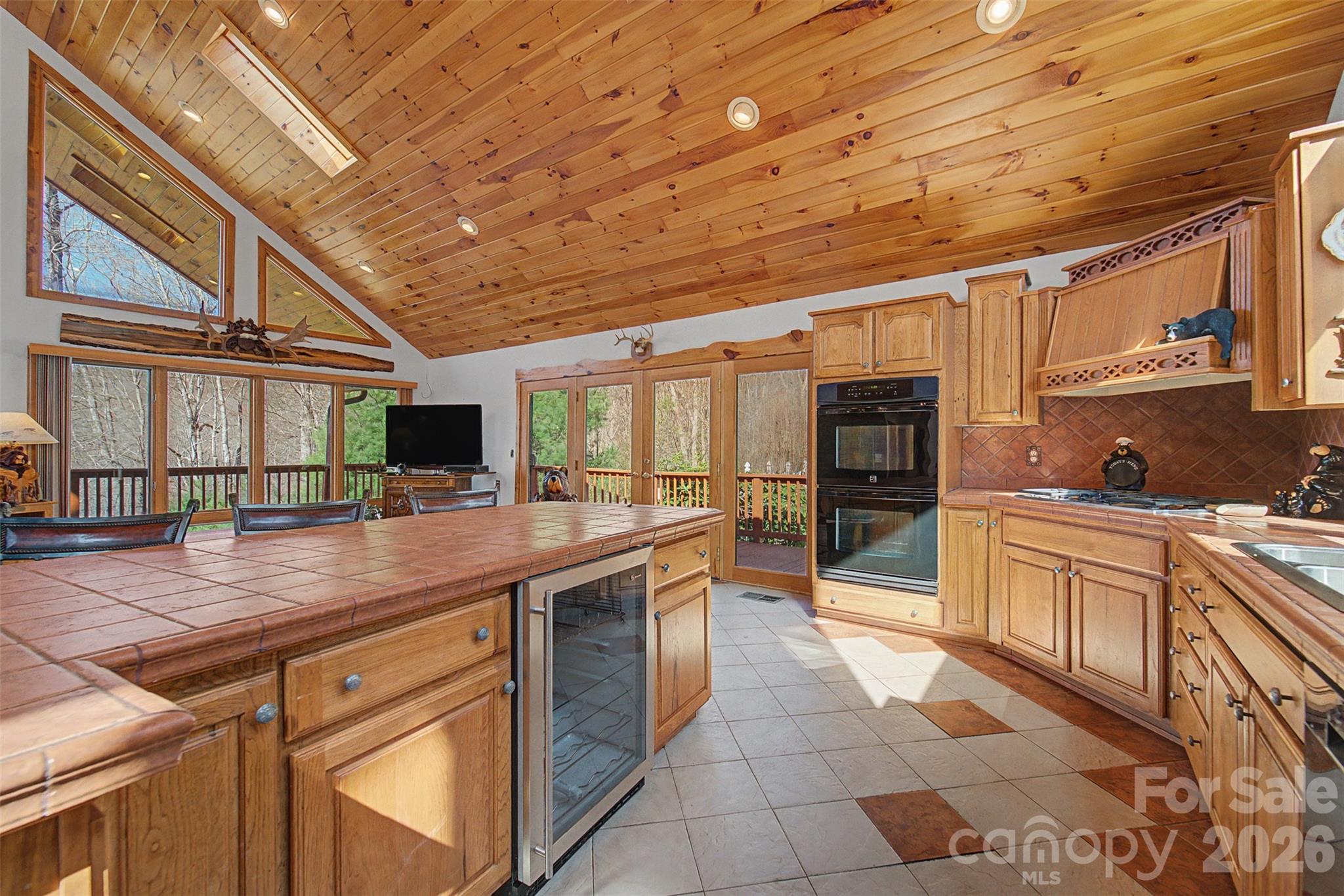 112 Hawks Nest Ridge Property Photo 18