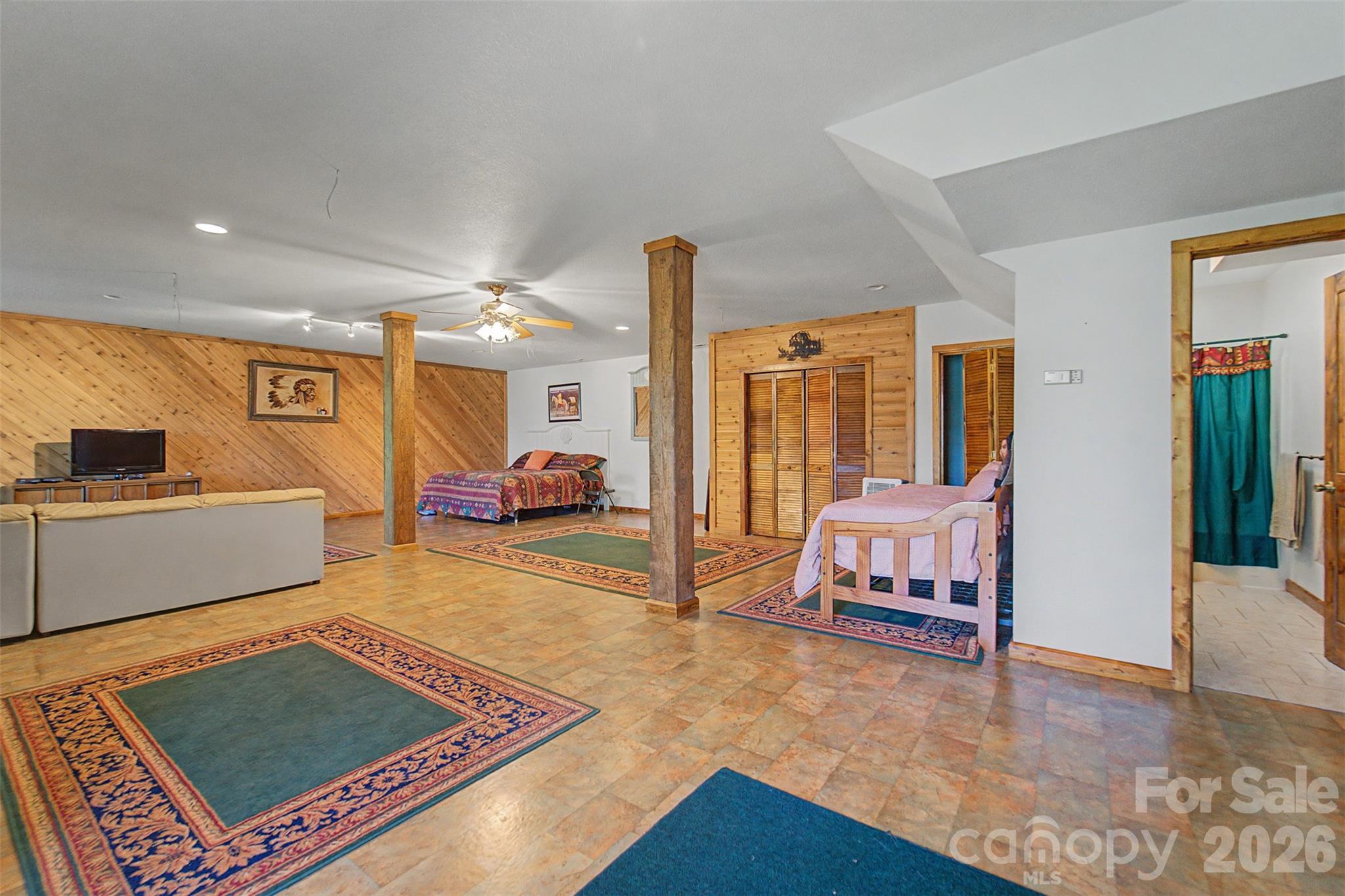 112 Hawks Nest Ridge Property Photo 35