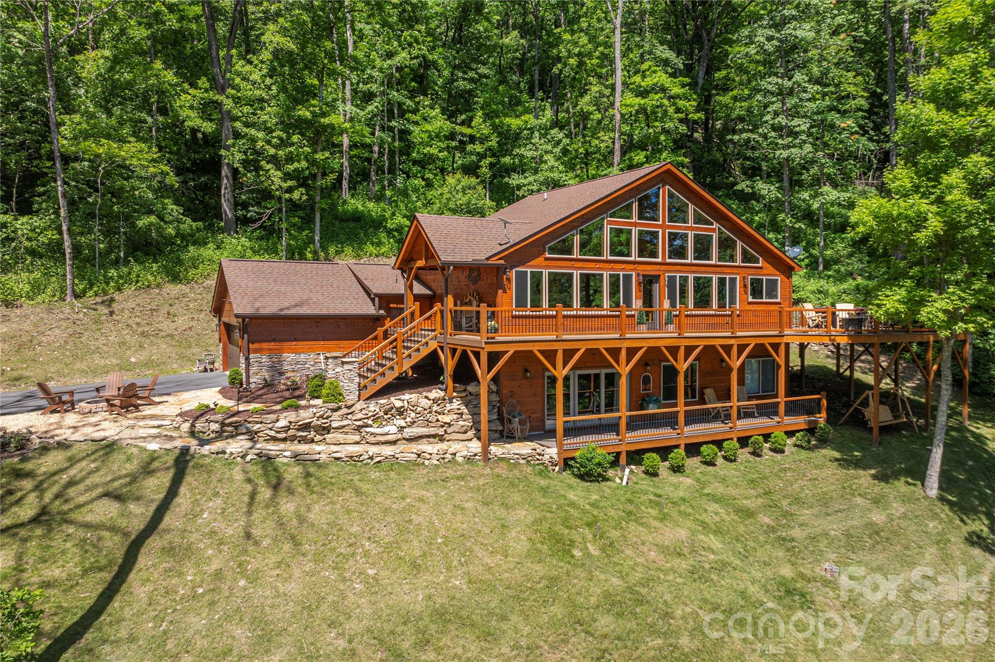 85 Iga Trail Property Photo 3