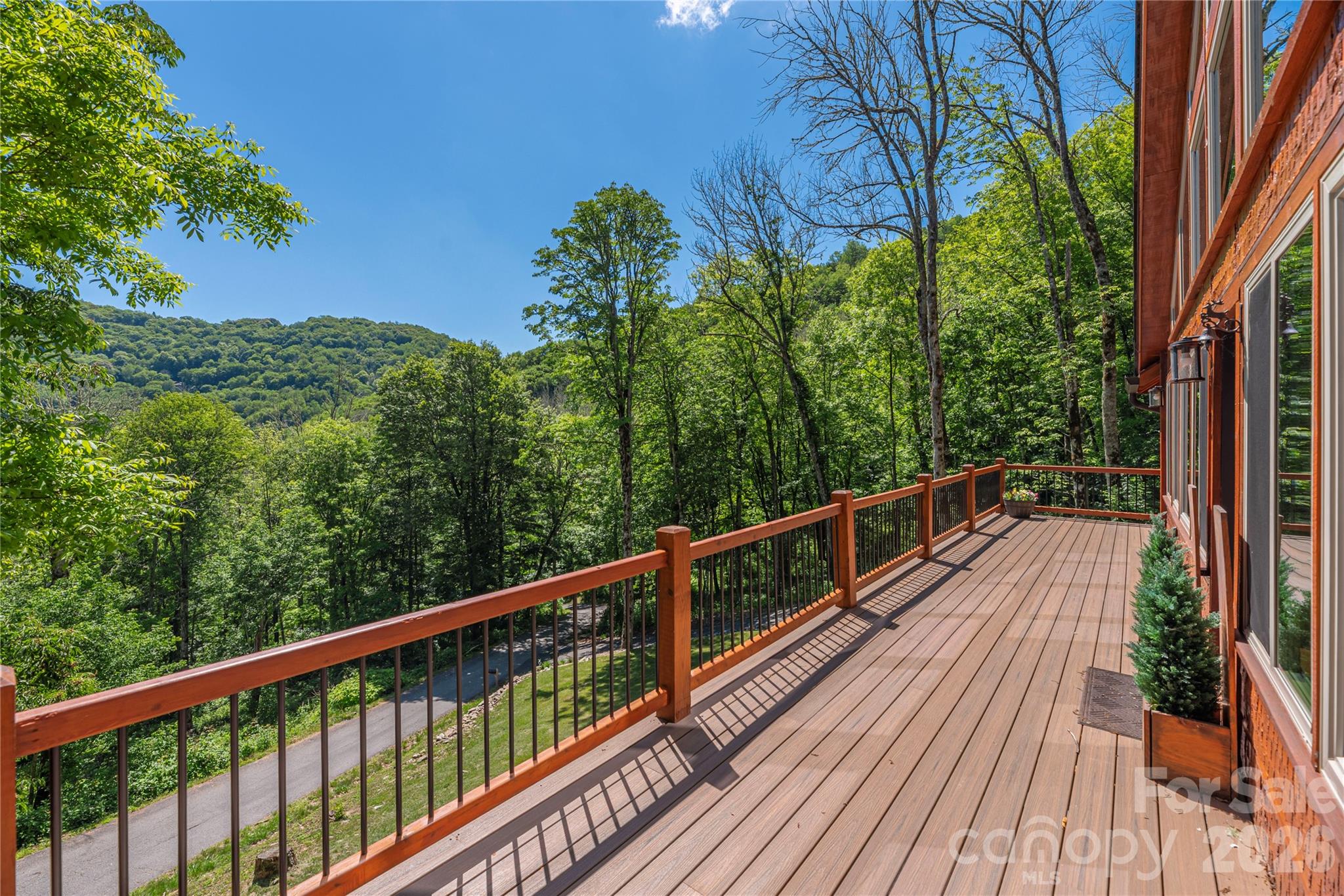 85 Iga Trail Property Photo 9