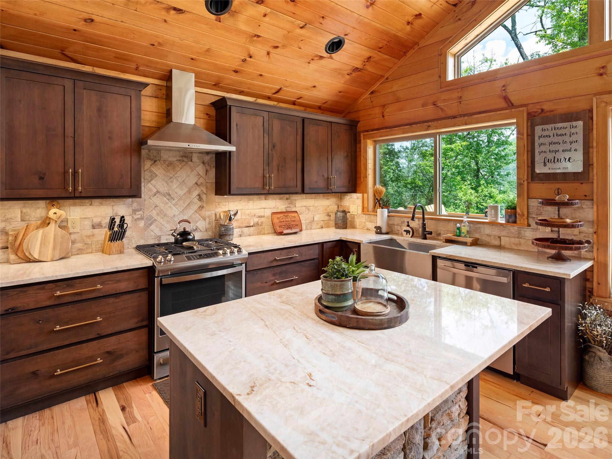 85 Iga Trail Property Photo 18