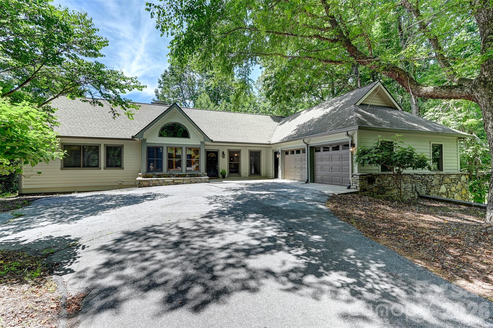 109 Chattooga Run Property Photo 1