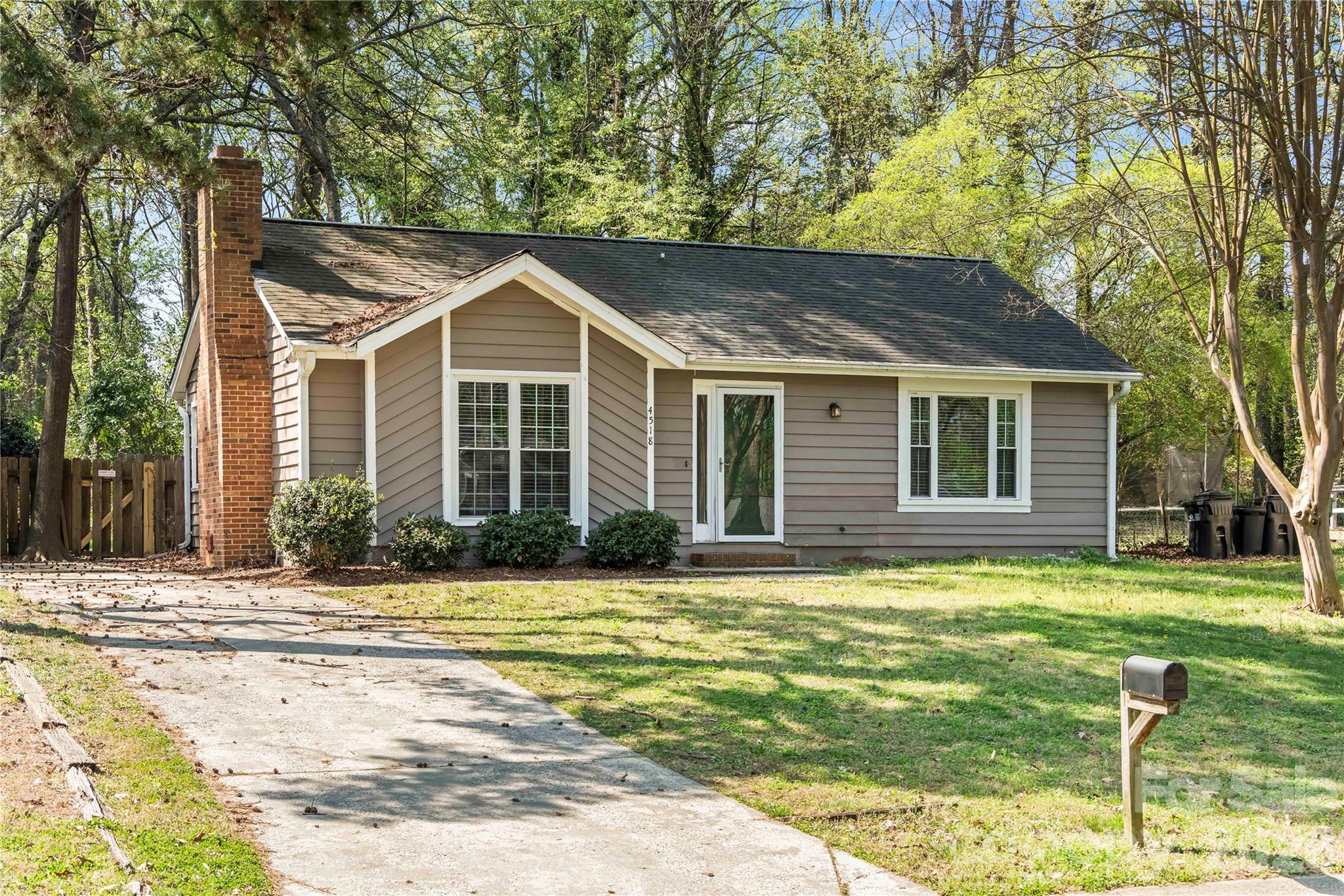 4518 Nicks Tavern Road Property Photo 3