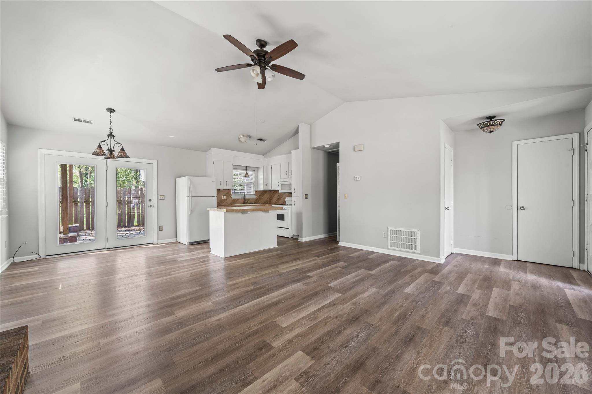 4518 Nicks Tavern Road Property Photo 8