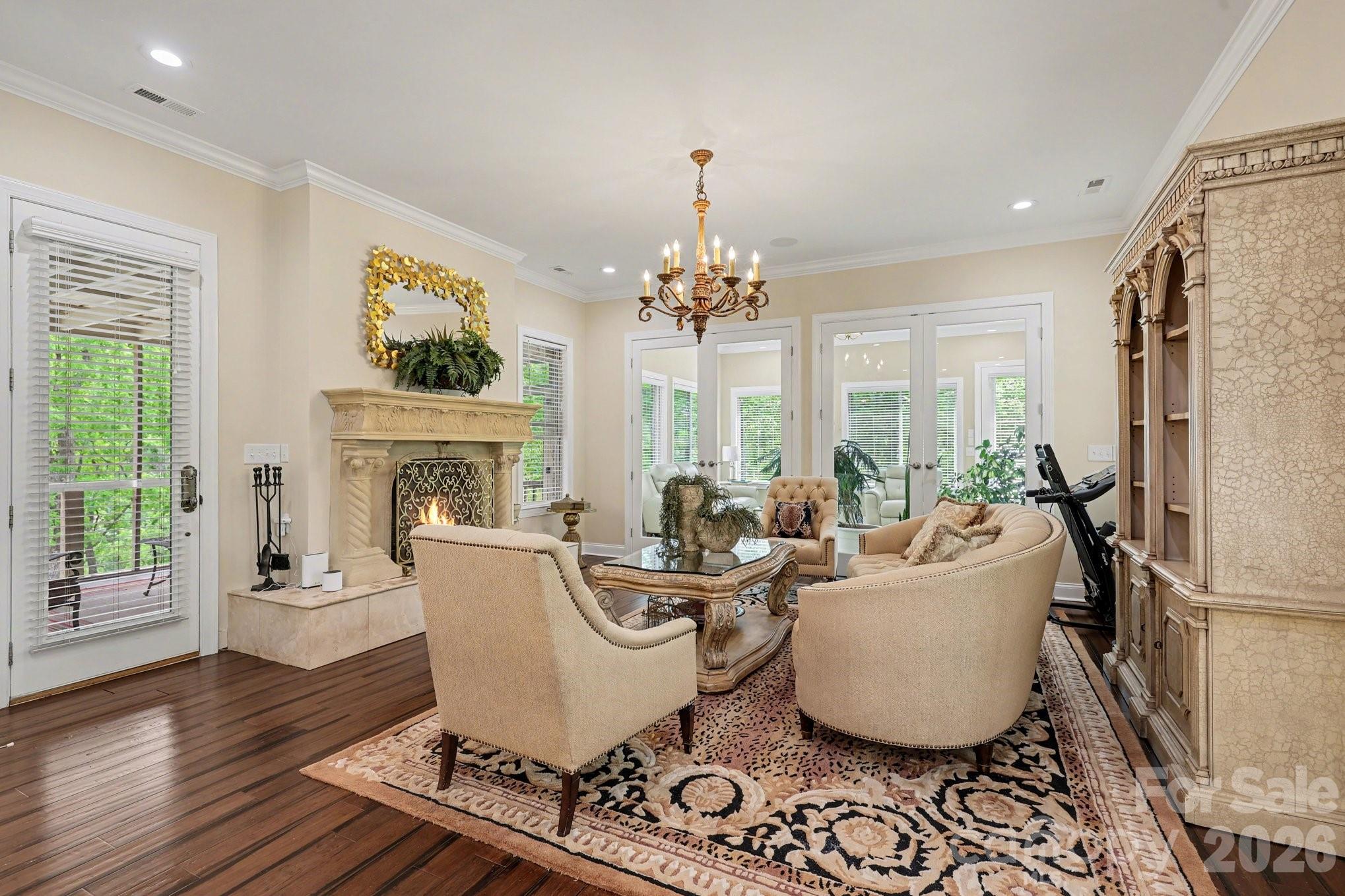 1629 Healing Springs Drive Property Photo 8