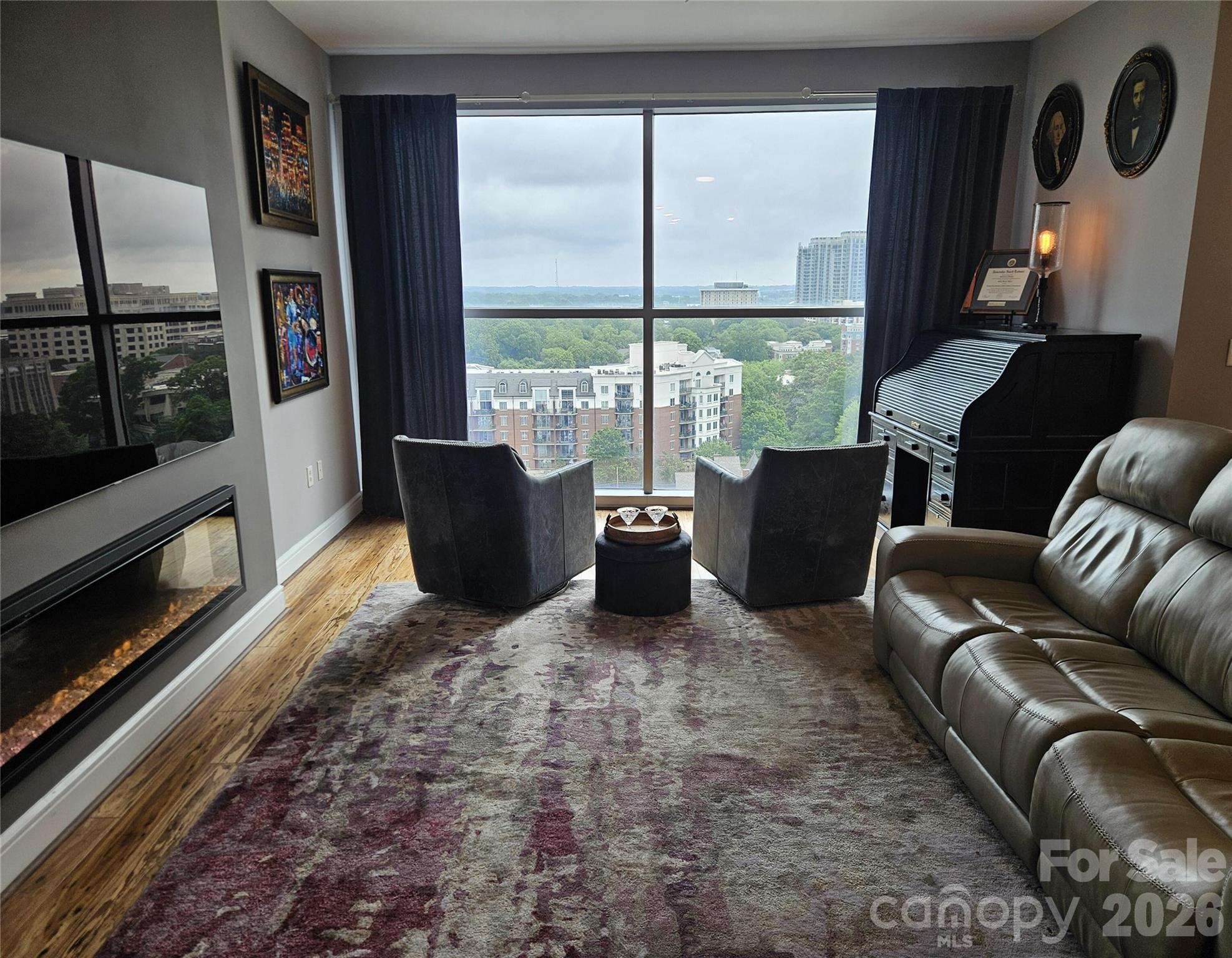 333 W Trade Street 1202 Property Photo 8