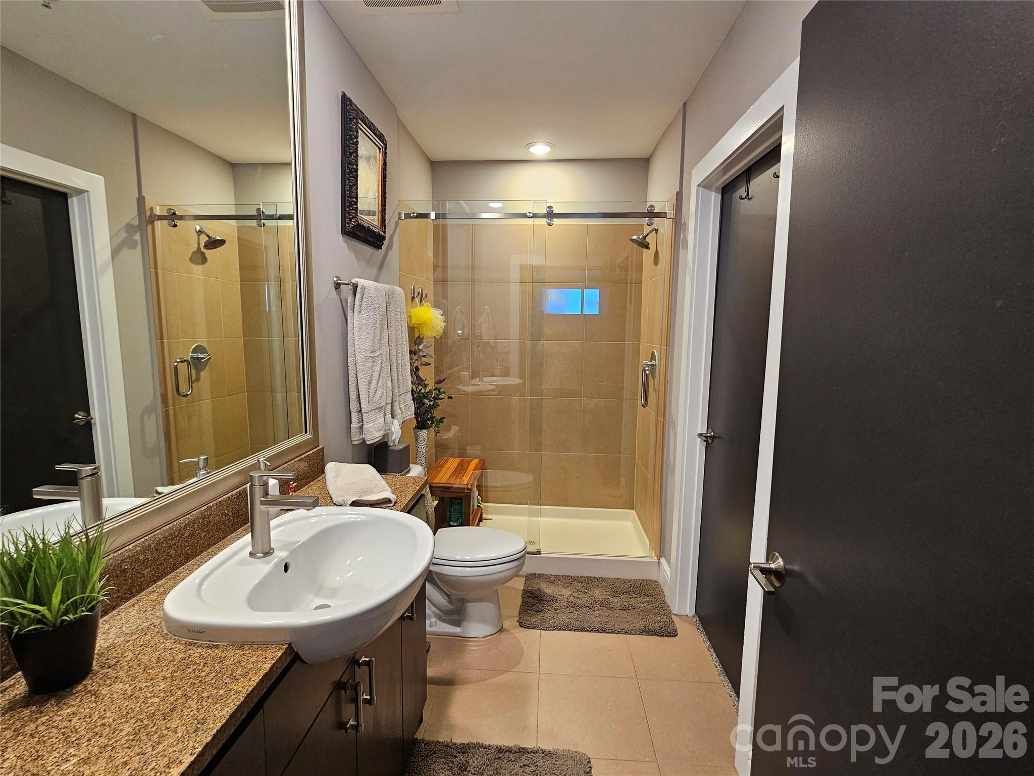333 W Trade Street 1202 Property Photo 19