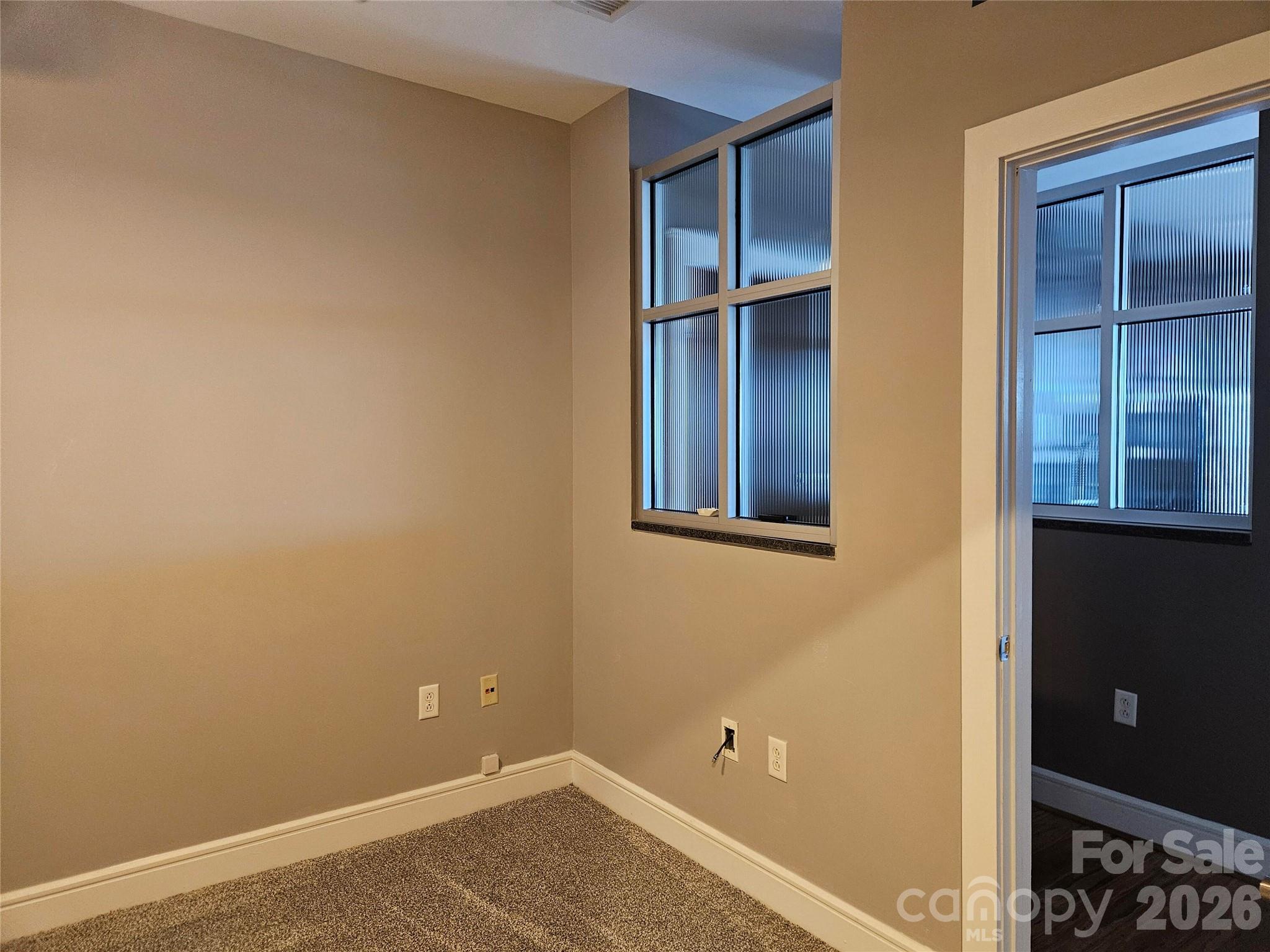 333 W Trade Street 1202 Property Photo 25