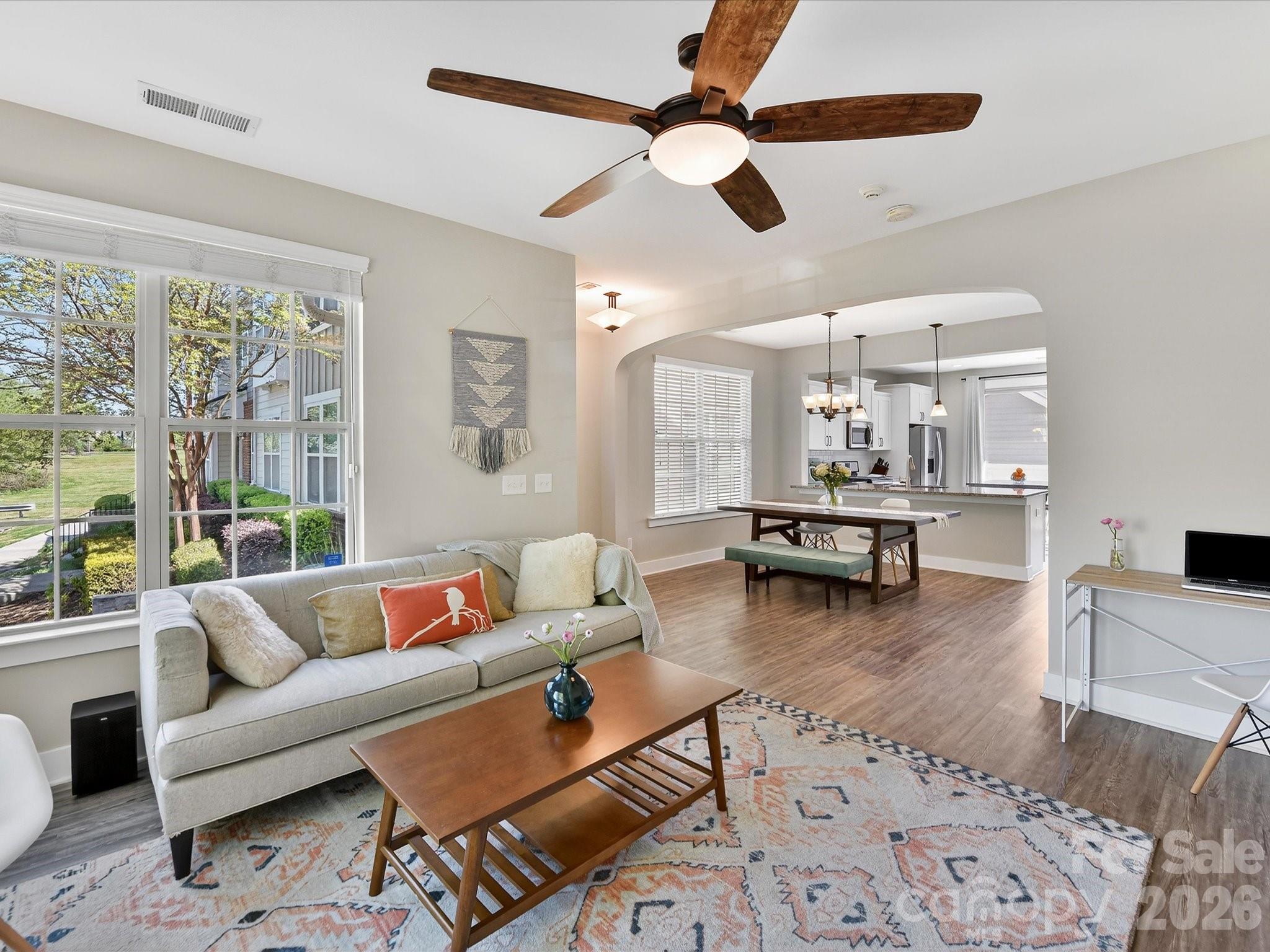2718 Tranquil Oak Place Property Photo 4