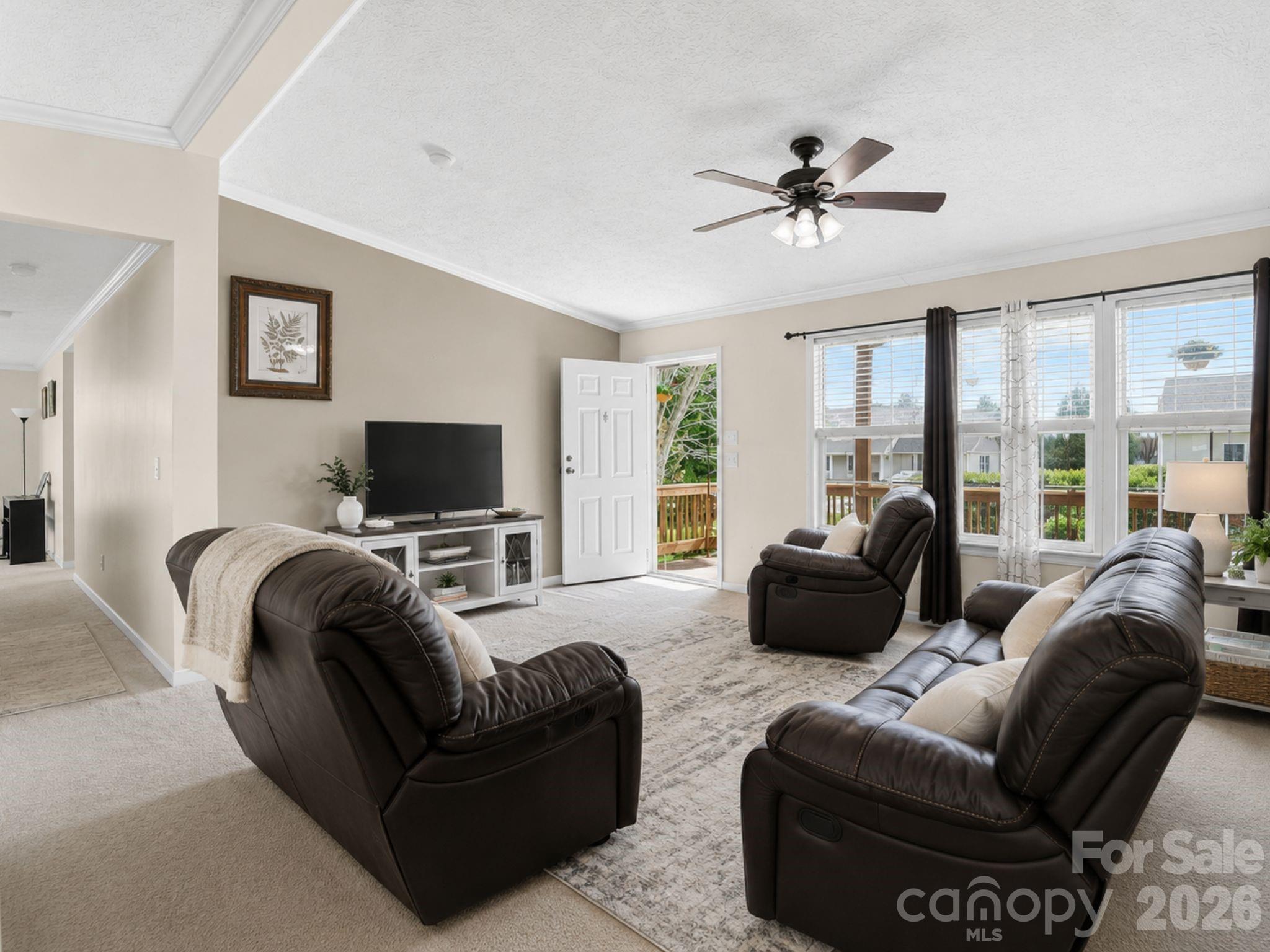 22 Brookfield Lane Property Photo 3