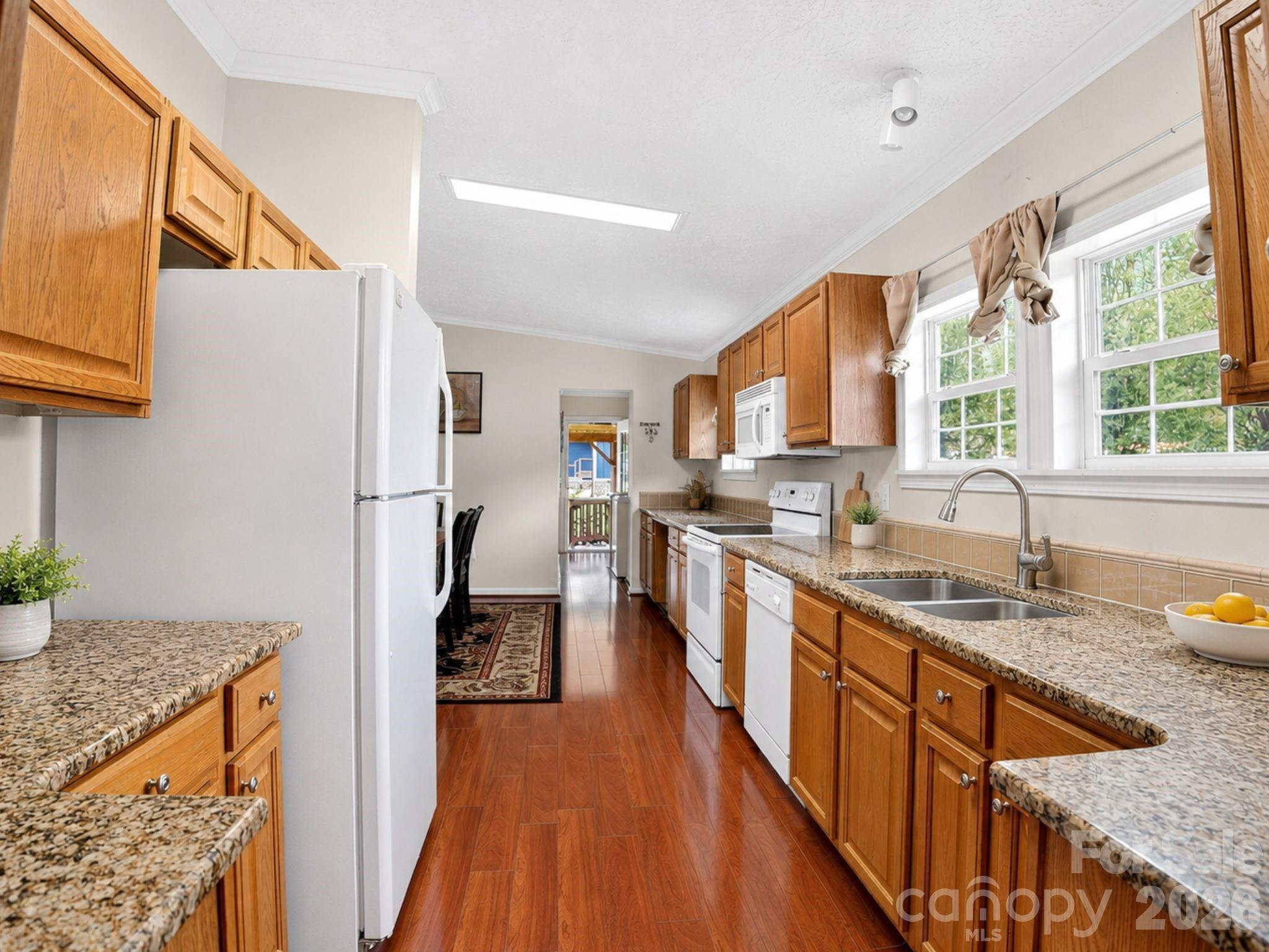 22 Brookfield Lane Property Photo 5