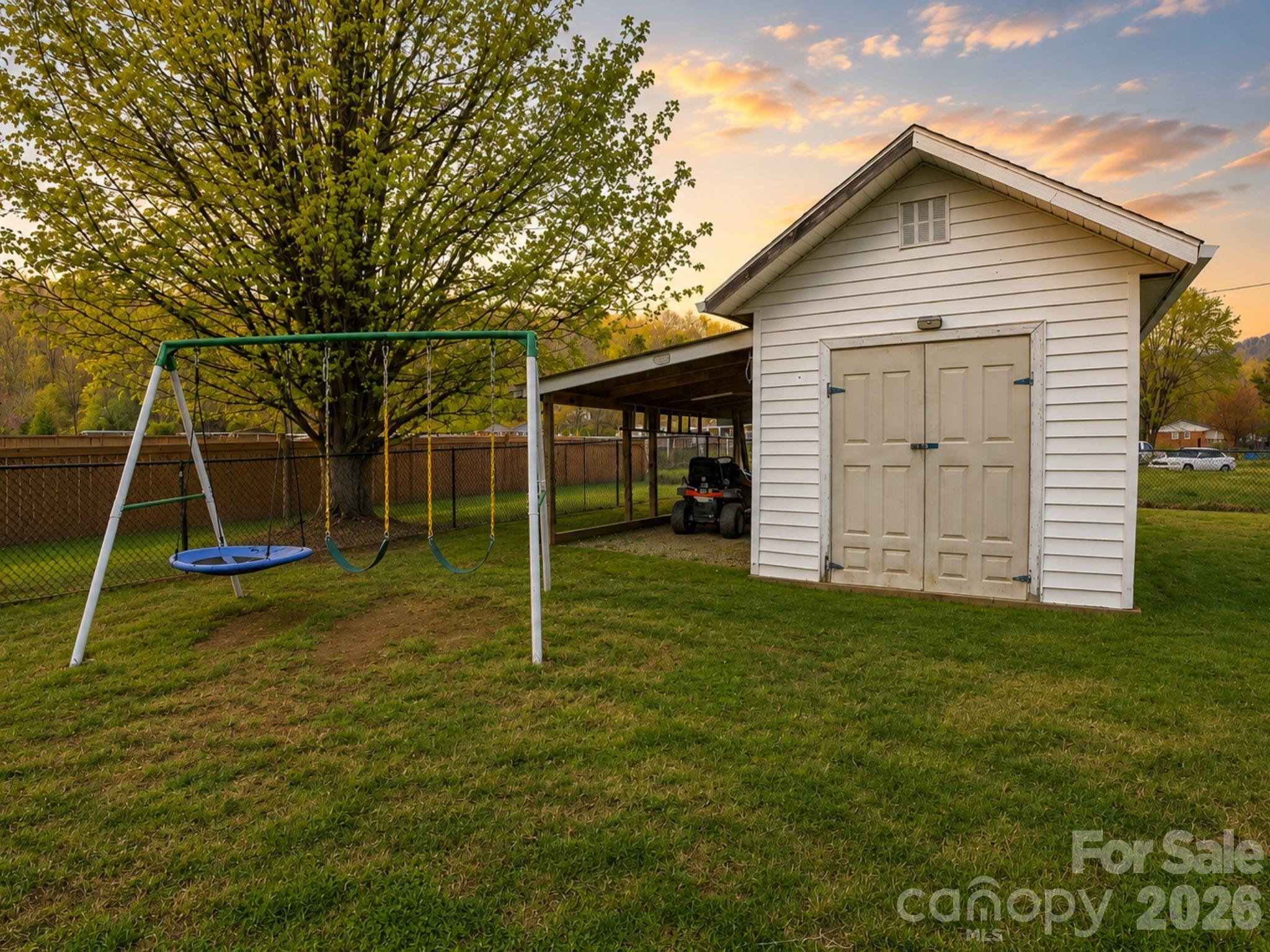 22 Brookfield Lane Property Photo 23