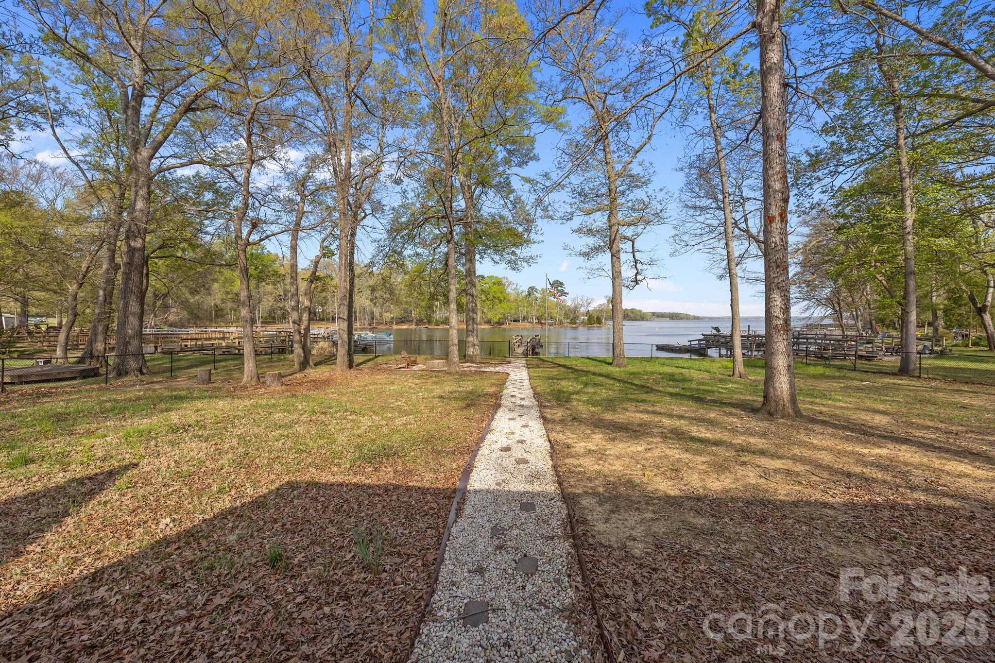 1870 Scout Road Property Photo 11