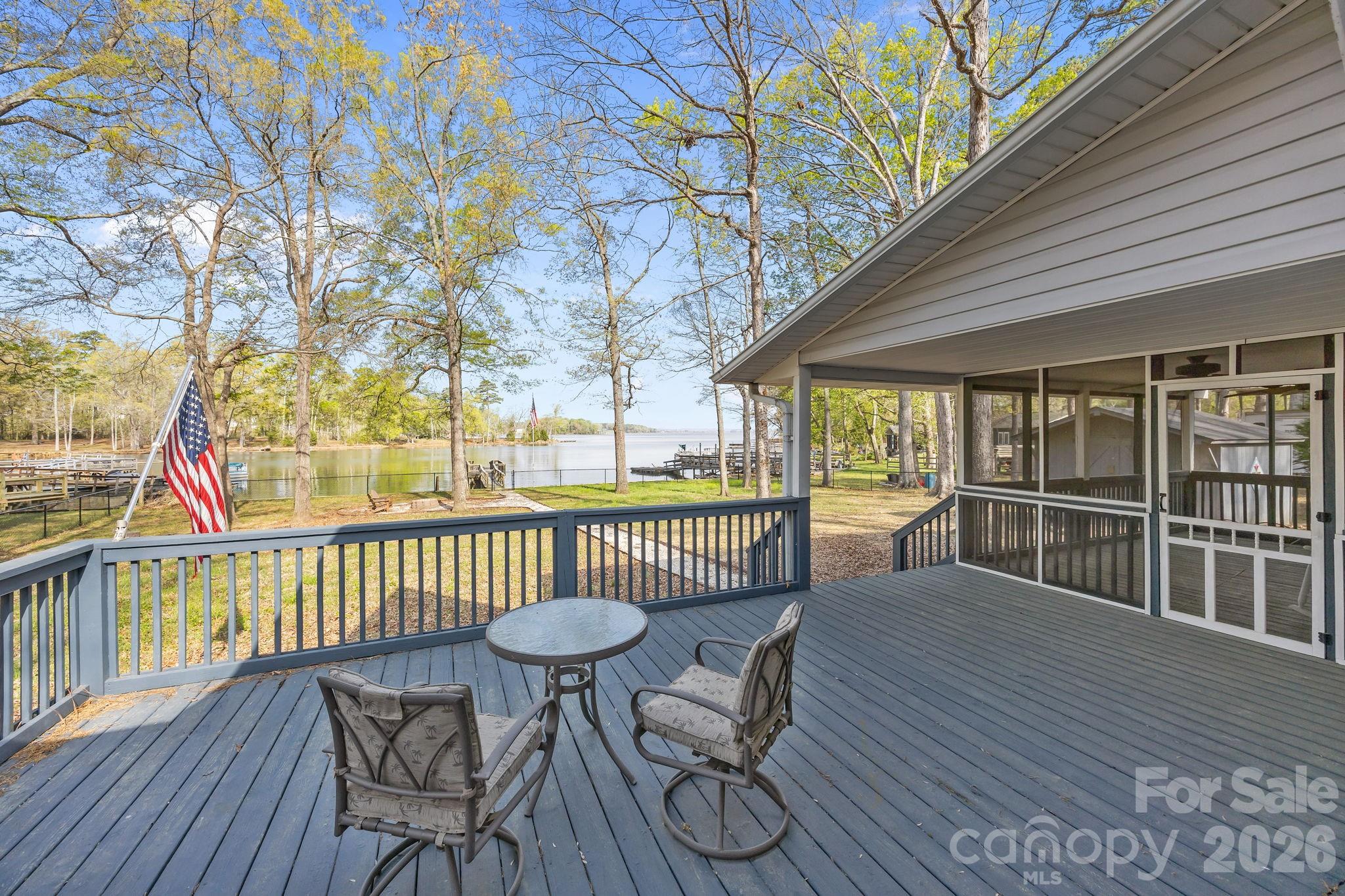 1870 Scout Road Property Photo 27