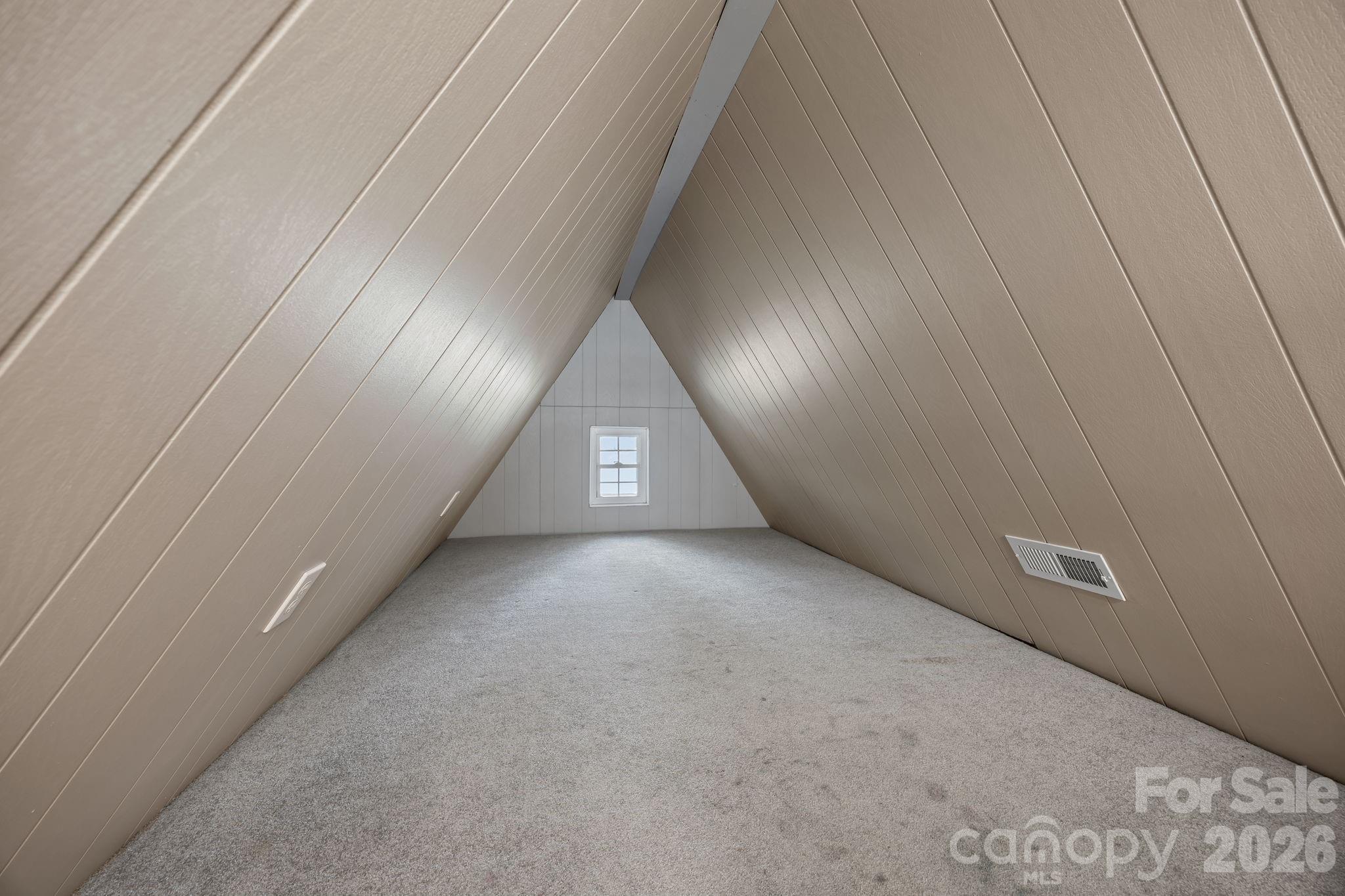 1870 Scout Road Property Photo 42