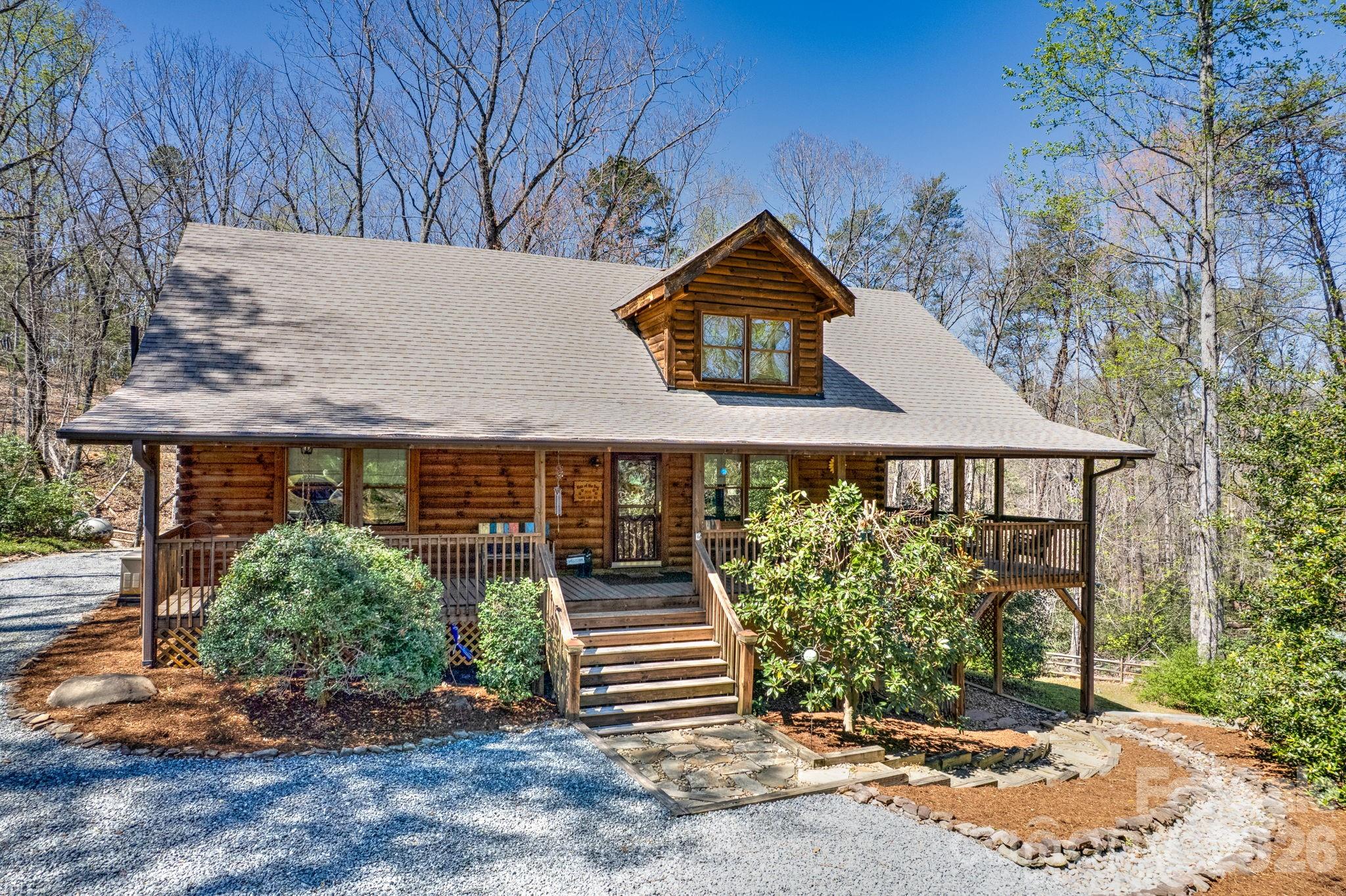 135 Poodles Way Property Photo 1