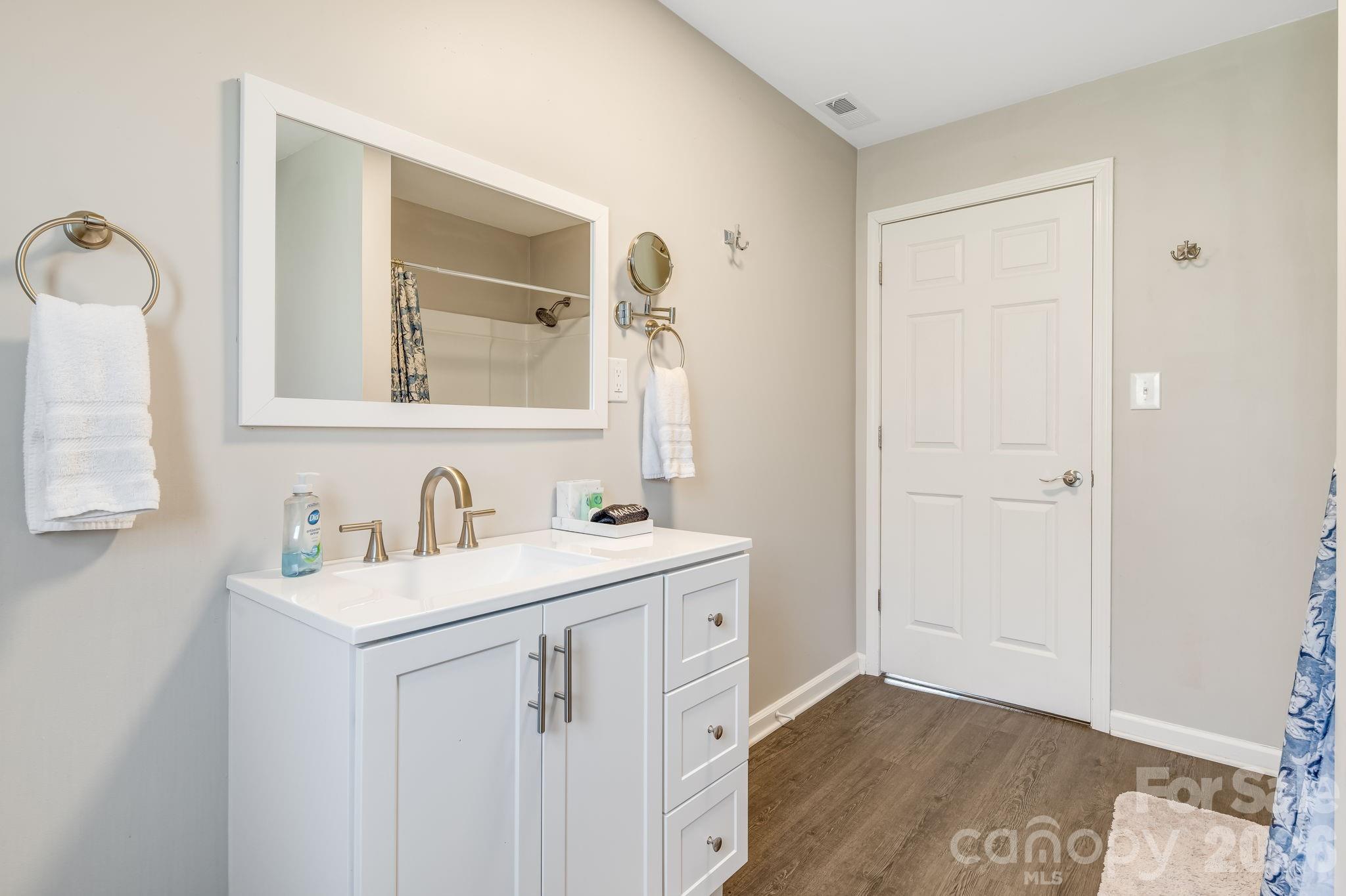 114 Johns Creek Road Property Photo 26