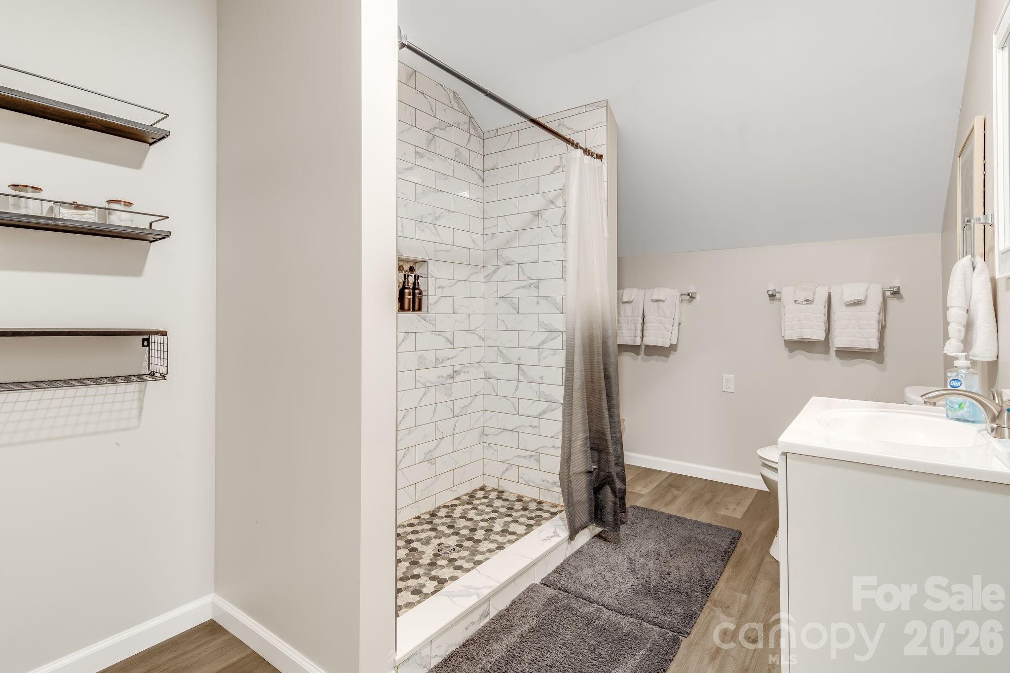114 Johns Creek Road Property Photo 29