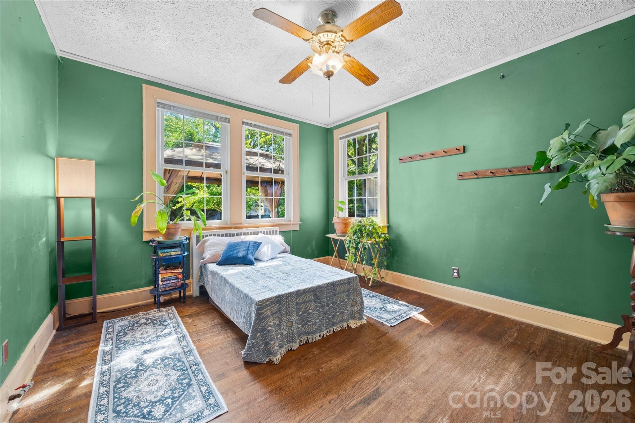 205 S Thompson Street Property Photo 17