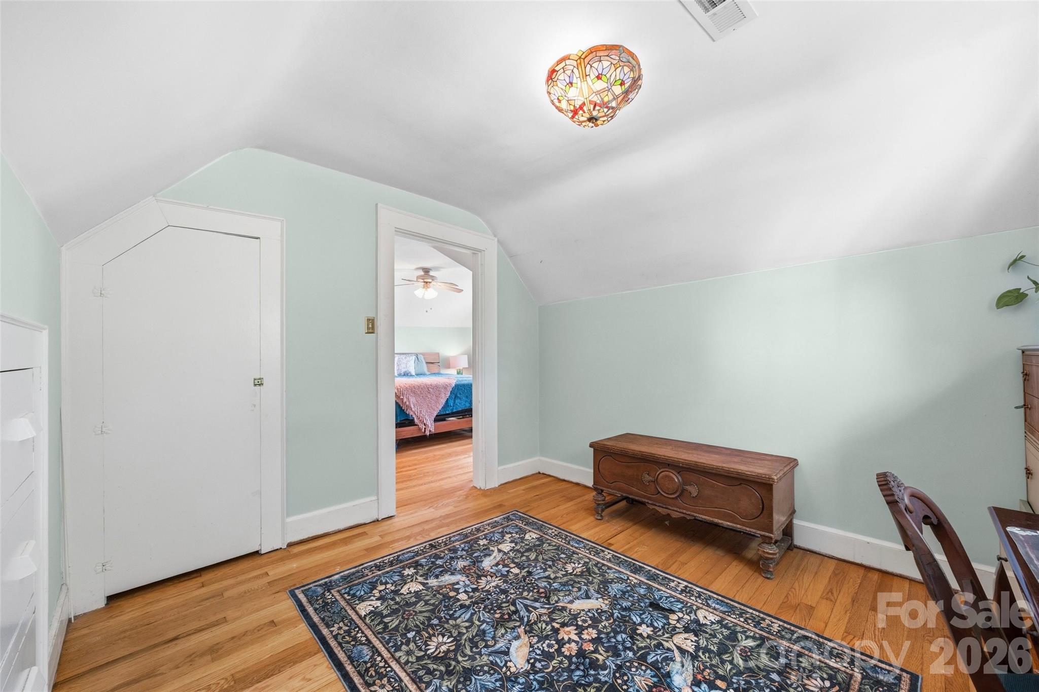 205 S Thompson Street Property Photo 29