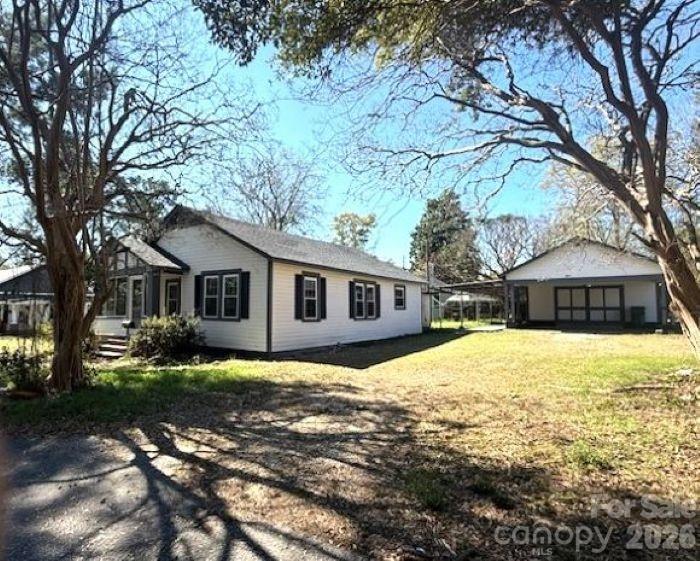 161 Seaboard Street Property Photo 3