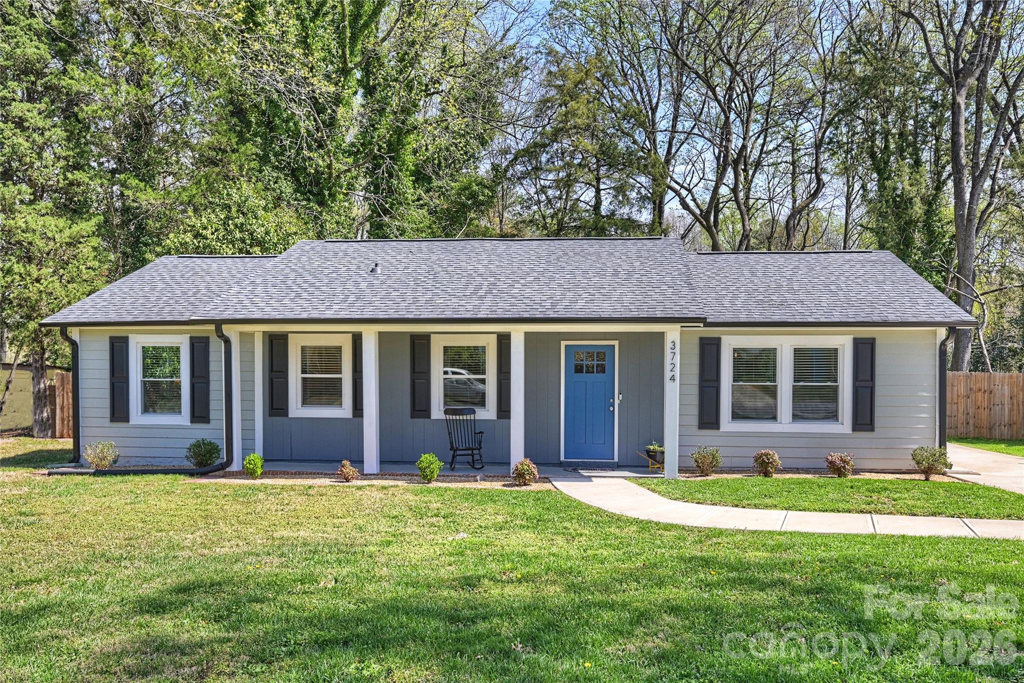 3724 Cobbleridge Drive Property Photo 1