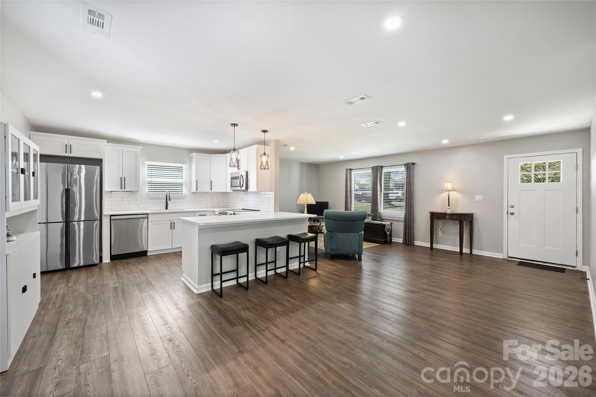 3724 Cobbleridge Drive Property Photo 13