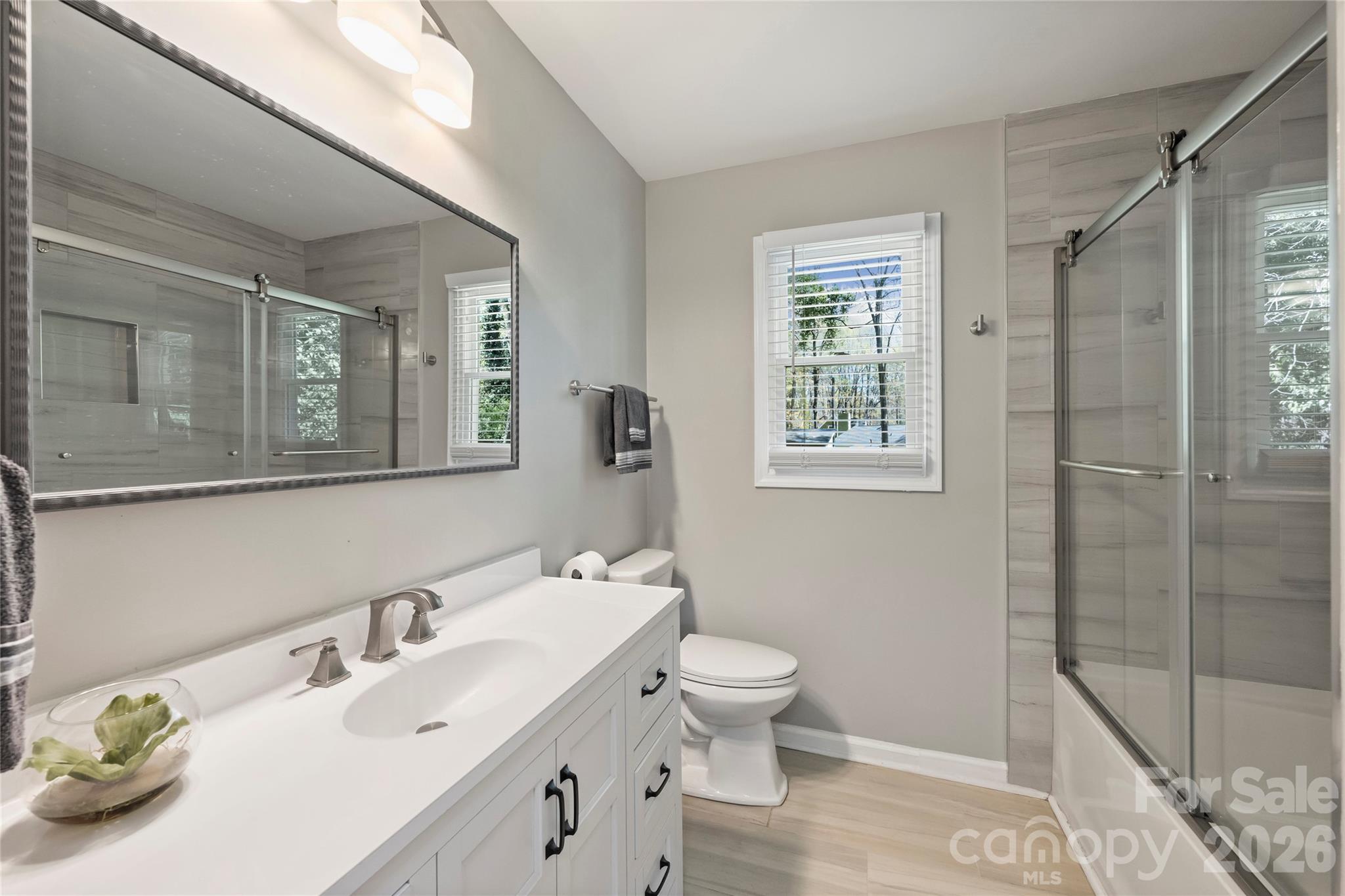 3724 Cobbleridge Drive Property Photo 33