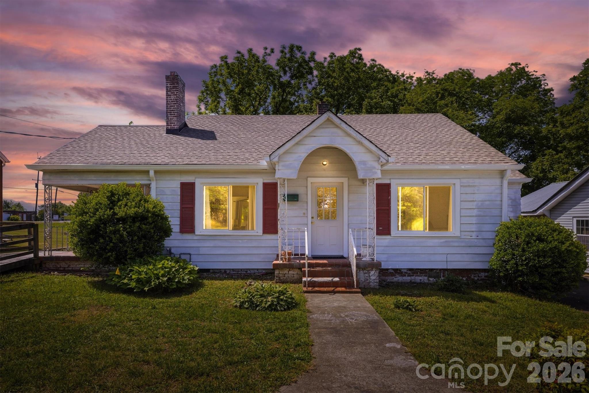 117 3rd Avenue Property Photo 1