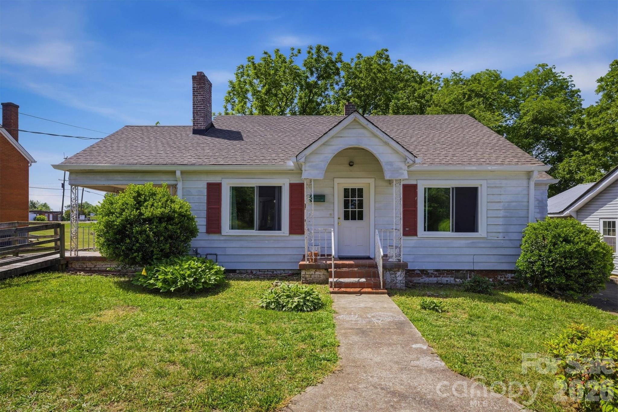 117 3rd Avenue Property Photo 3
