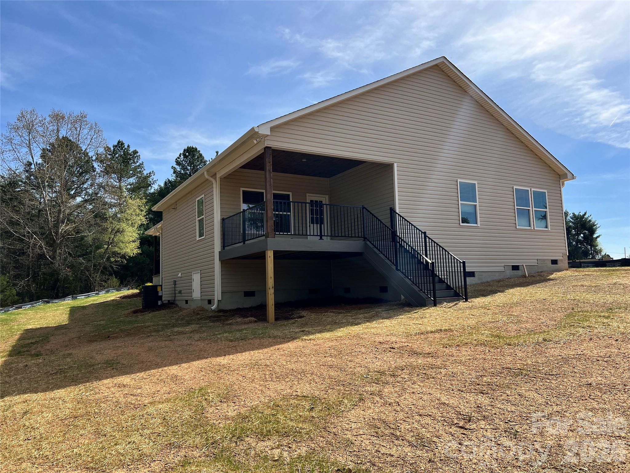 42629 Greenview Drive Property Photo 4