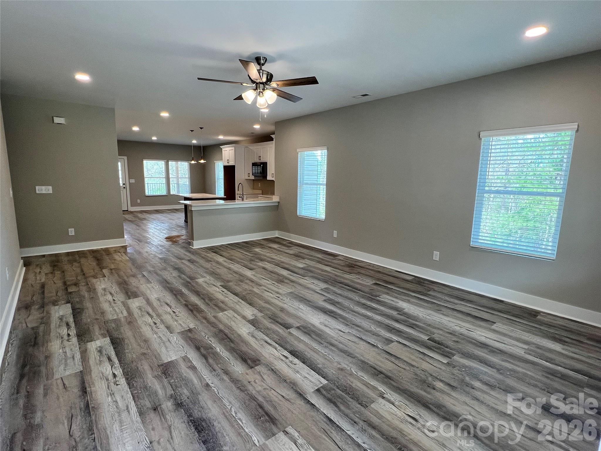 42629 Greenview Drive Property Photo 8