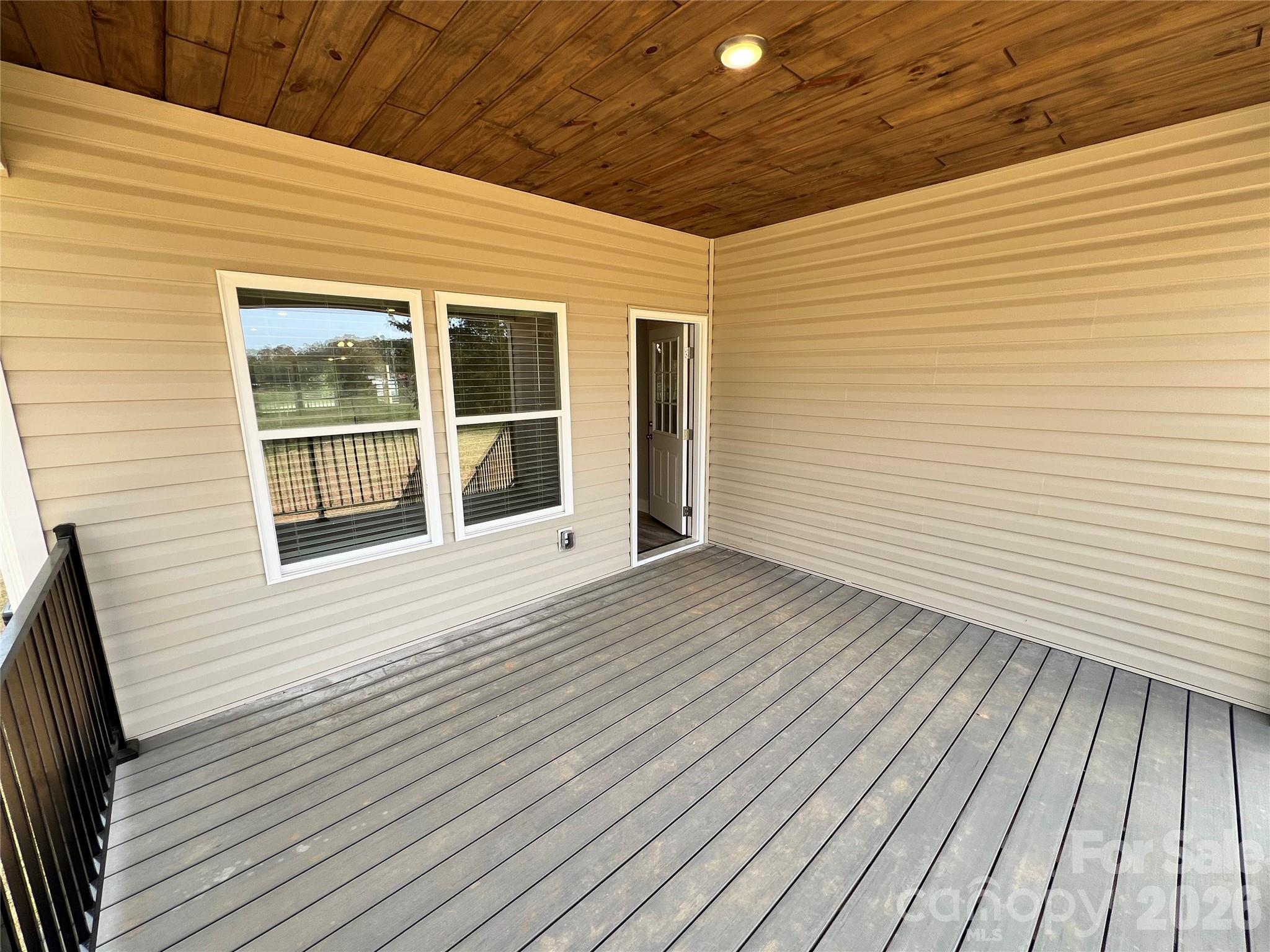 42629 Greenview Drive Property Photo 20