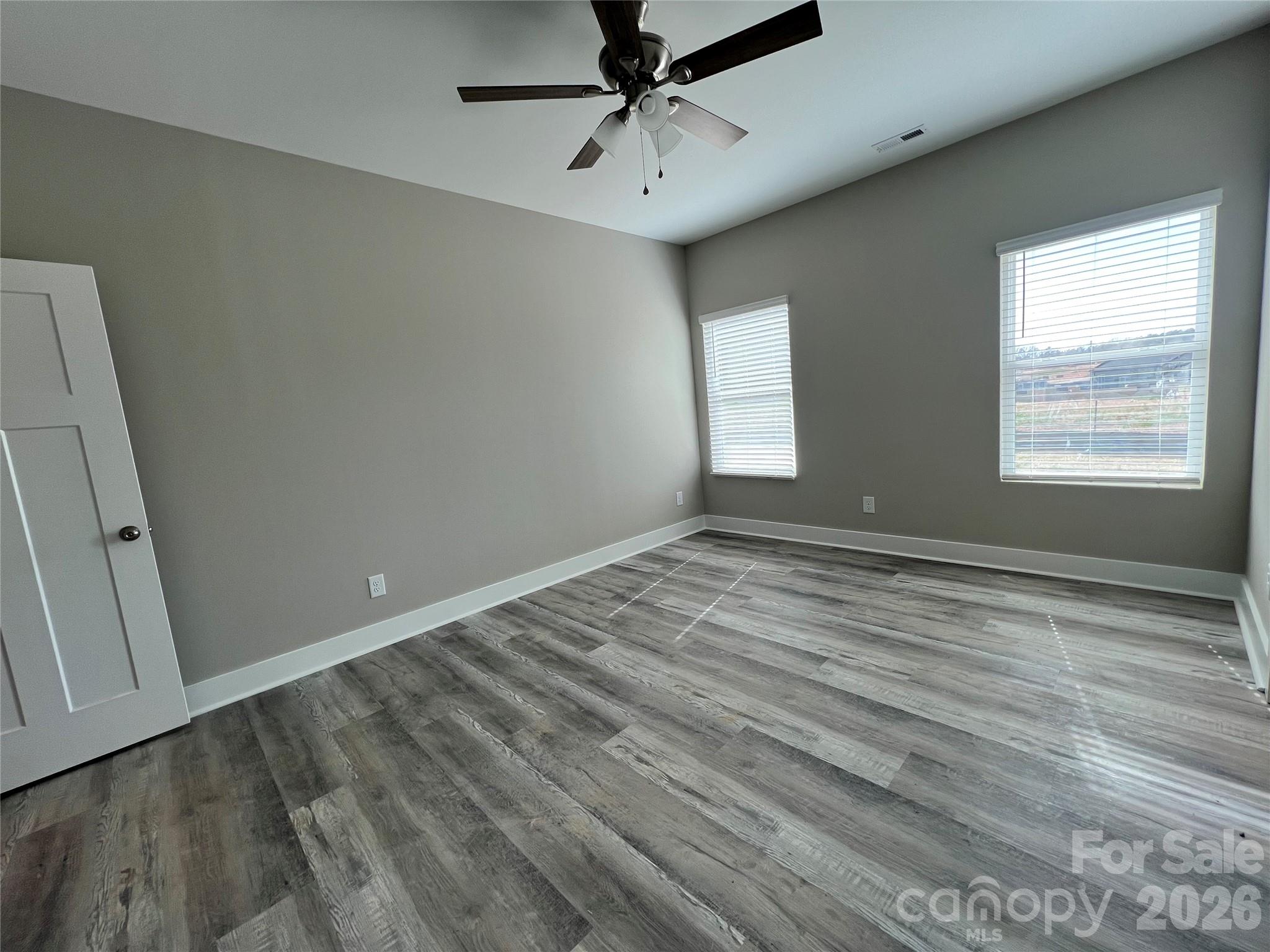 42629 Greenview Drive Property Photo 22