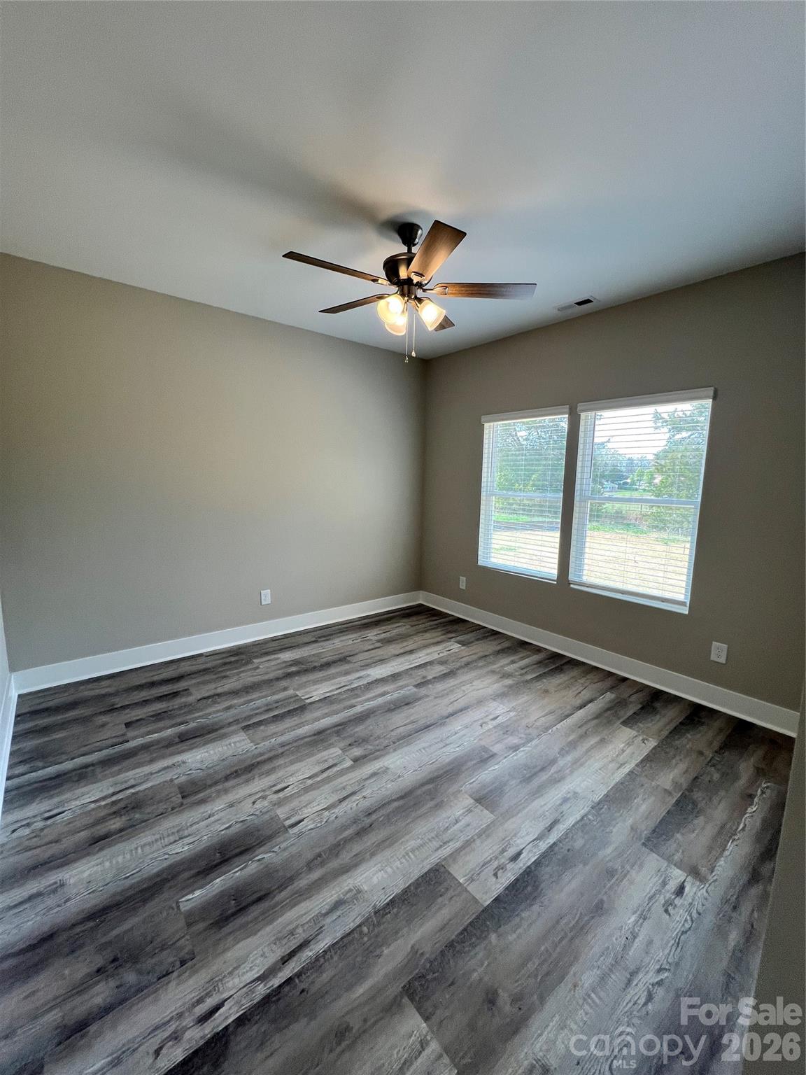 42629 Greenview Drive Property Photo 31