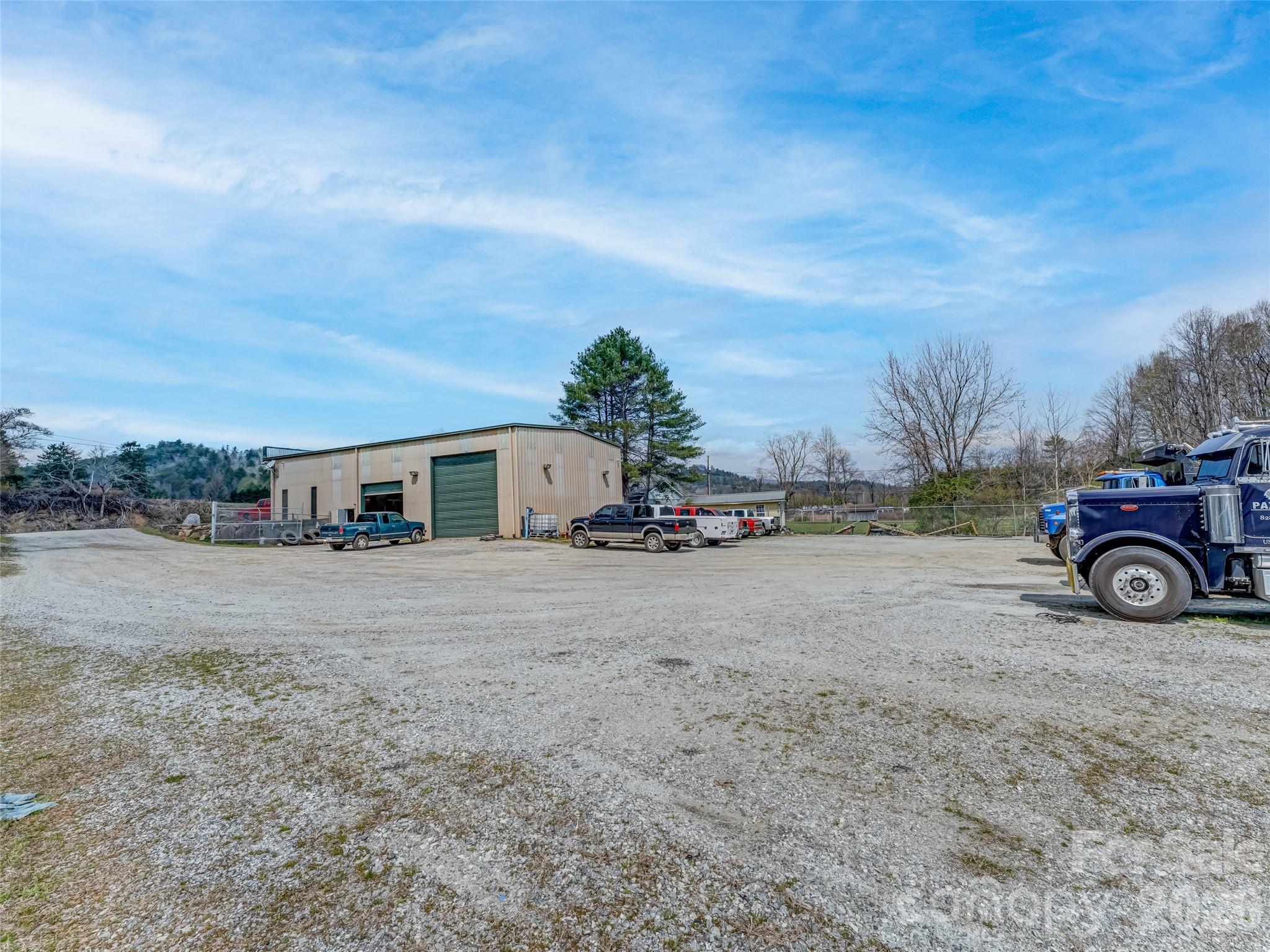 535 Old Rosman Highway Property Photo 17