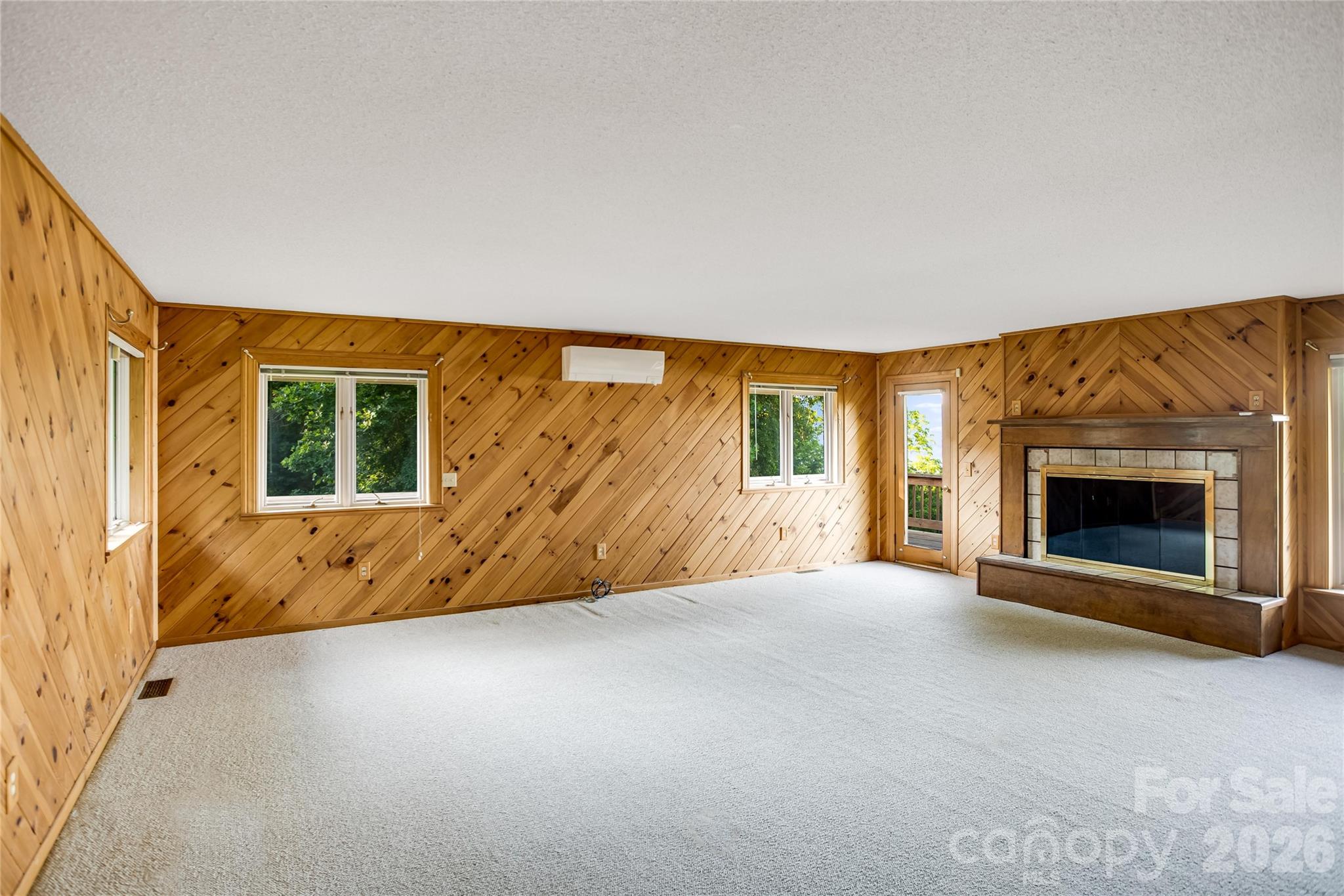 1087 Brigadoon Drive Property Photo 20
