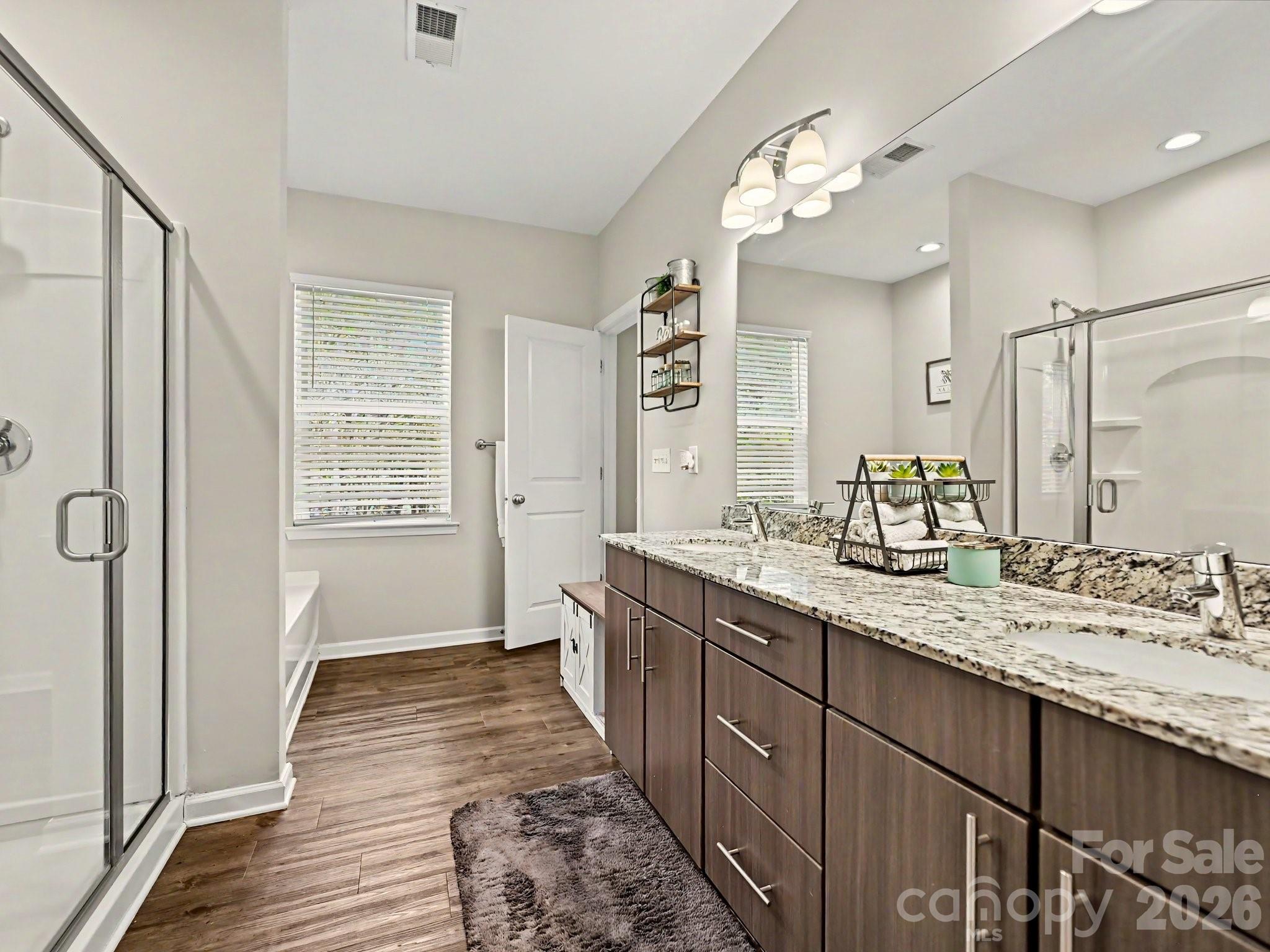 2704 Cregstone Way Property Photo 15