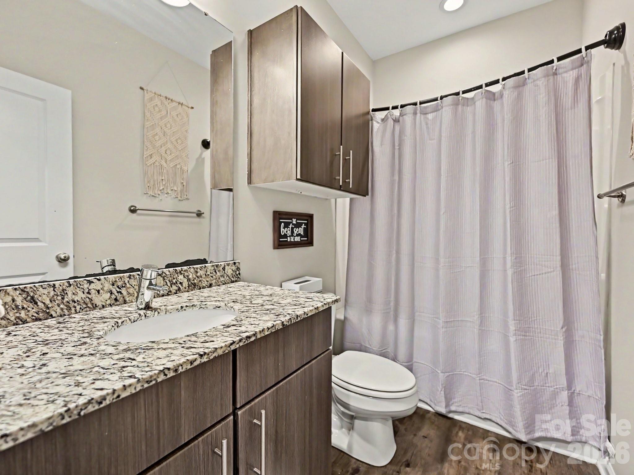 2704 Cregstone Way Property Photo 18