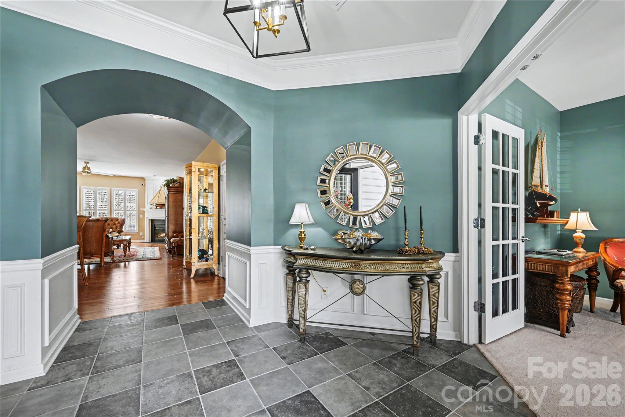 49015 Gladiolus Street Property Photo 3